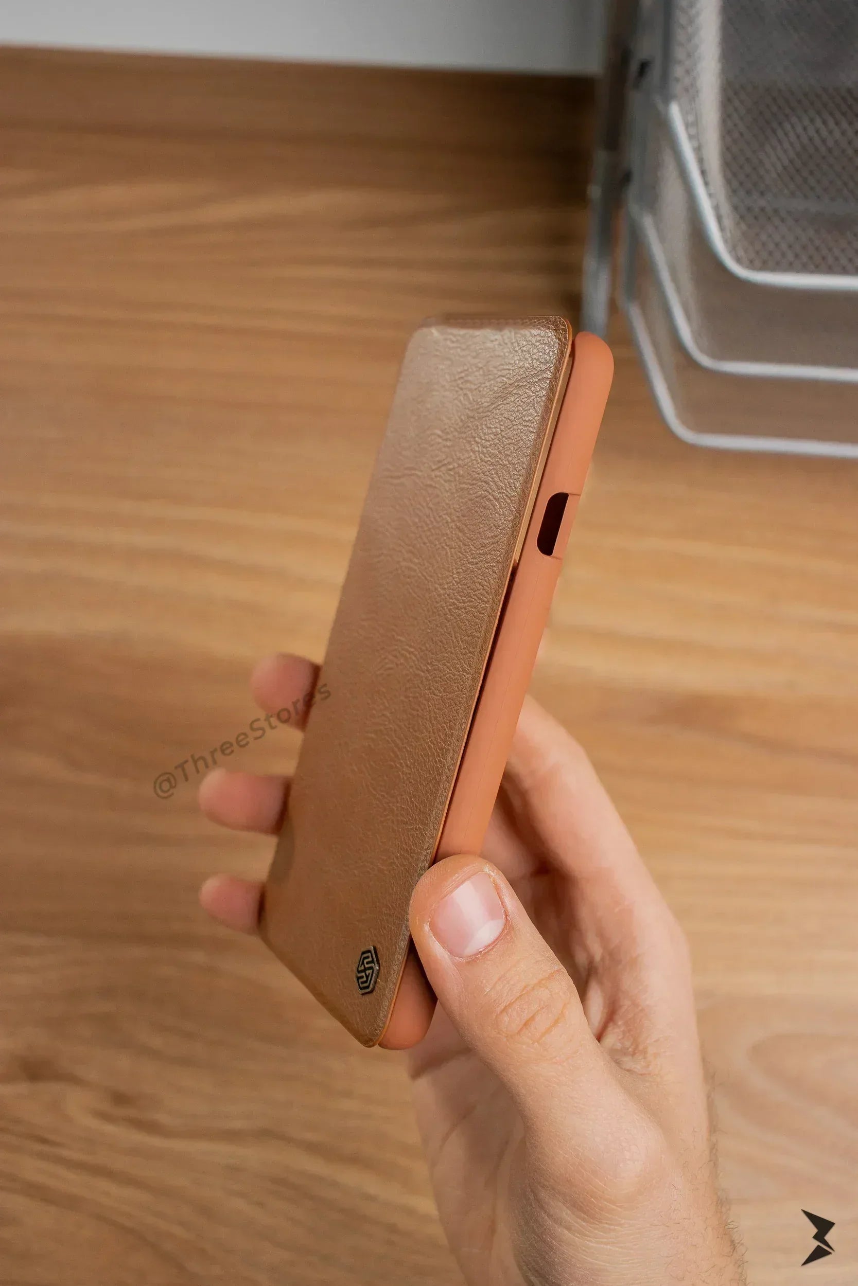 Nillkin Qin Series Leather Case iPhone 7 Plus - Three