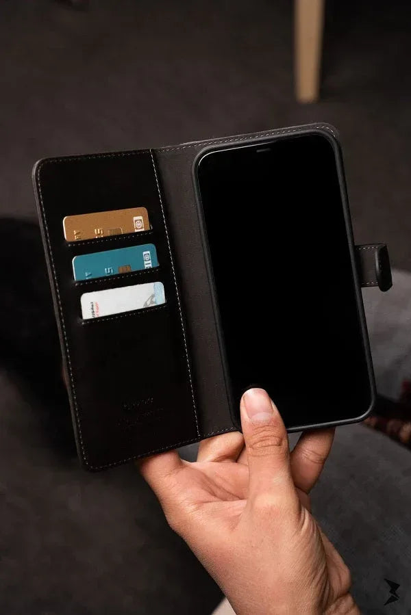 Puloka Wallet Case iPhone 12 / 12 Pro - Three