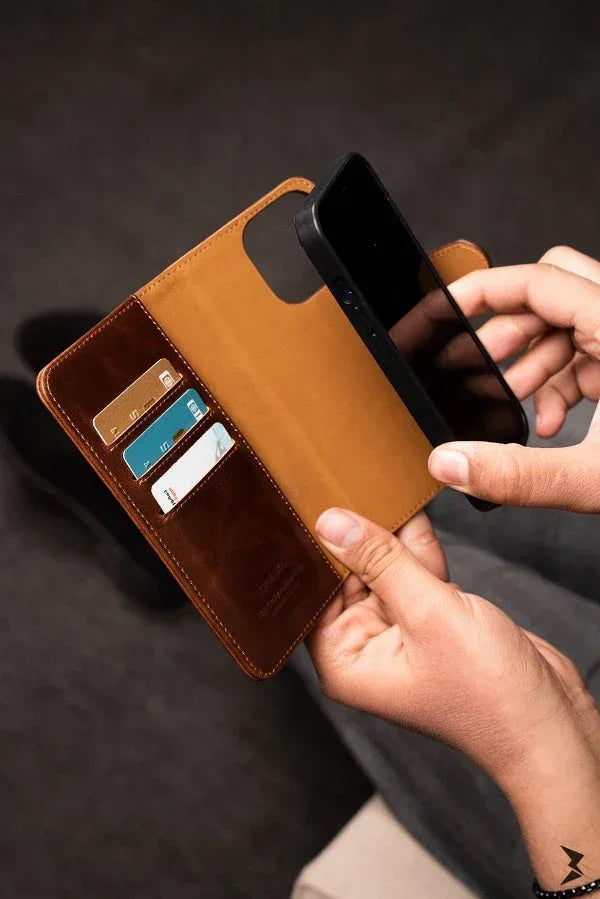 Puloka Wallet Case iPhone 12 / 12 Pro - Three