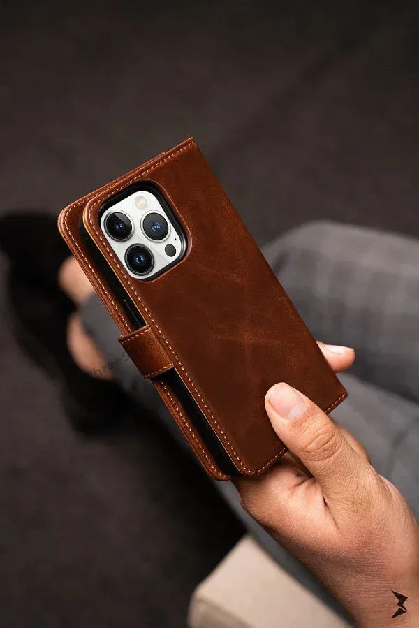 Puloka Wallet Case iPhone 12 / 12 Pro - Three