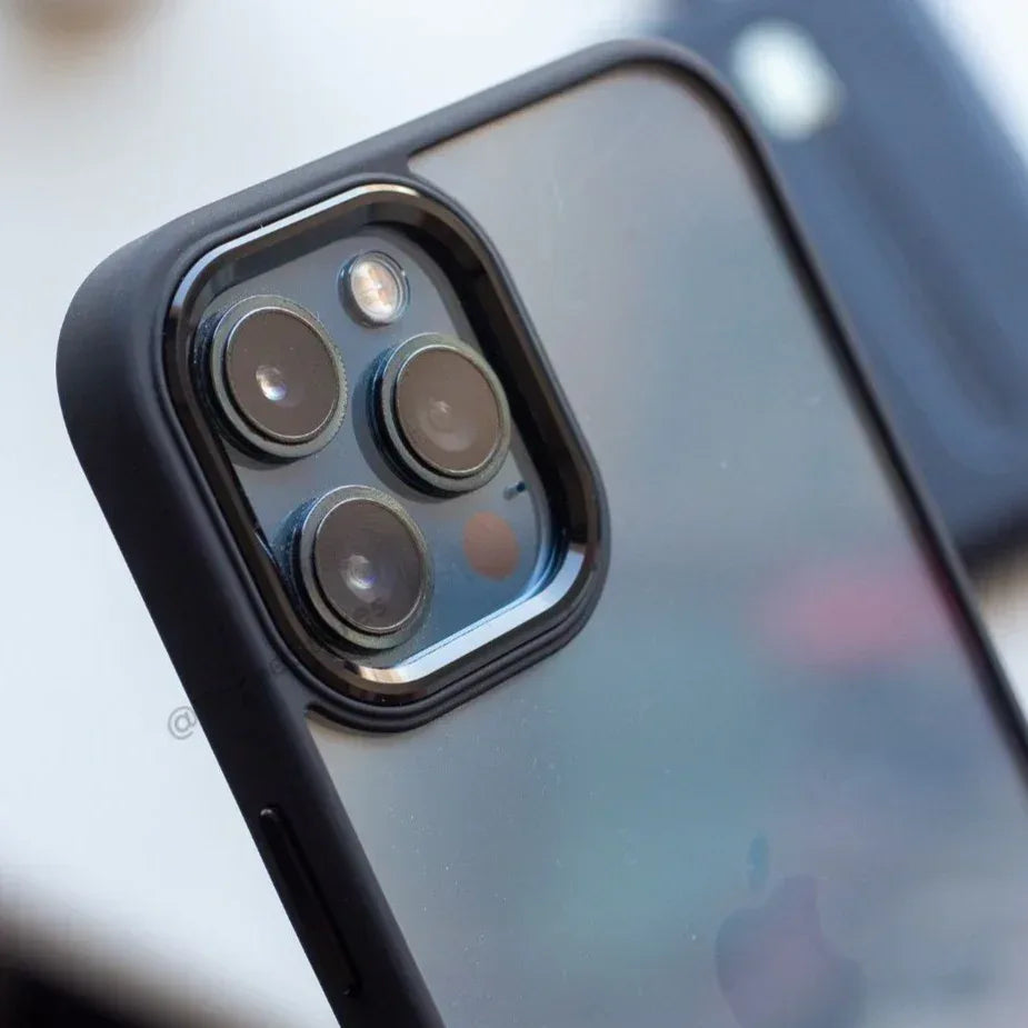 Skin Fashion Colored Frame Camera Case iPhone 11 Pro Max - Three