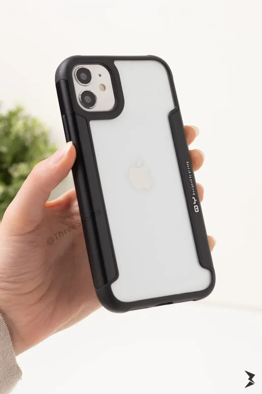 QY Yang Premium Glass Case iPhone 11 - Three