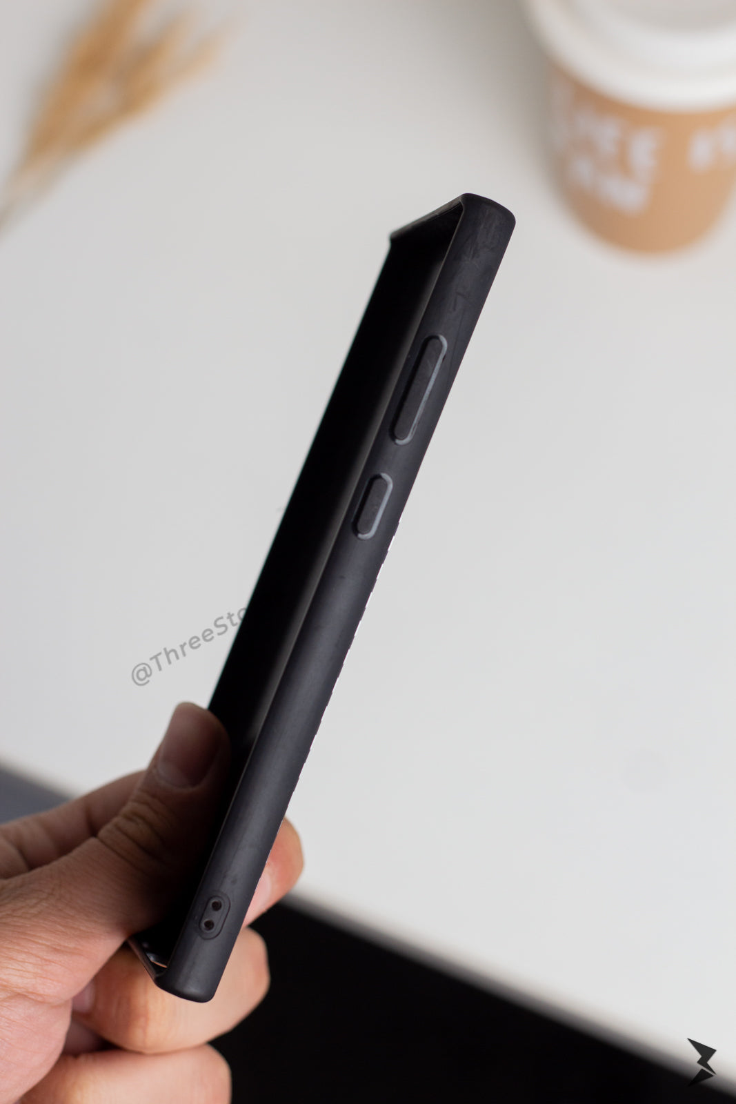 Soft Bump iRon Case S22 Ultra