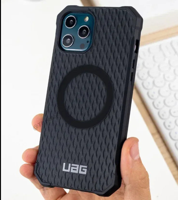 UAG Essential Armor Magsafe Case iPhone 11 Pro Max - Three