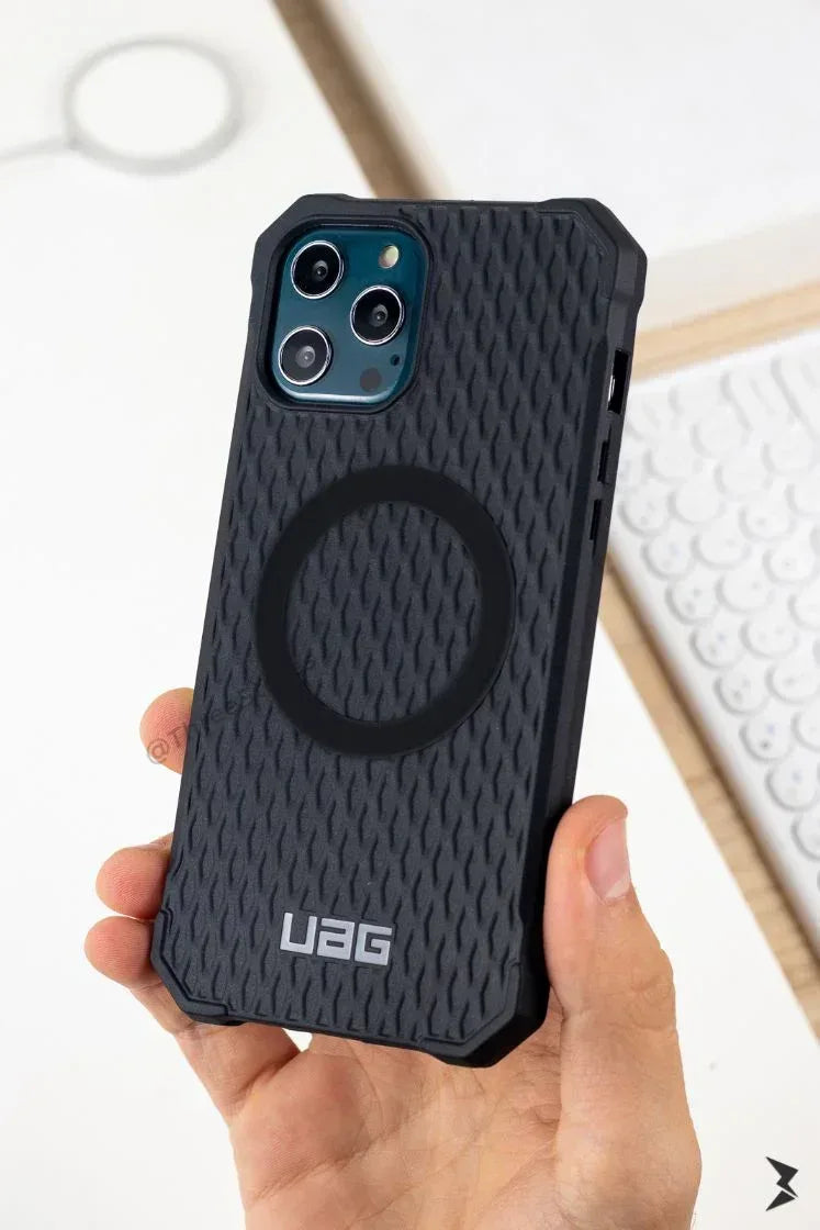 UAG Essential Armor Magsafe Case iPhone 12/12 Pro - Three