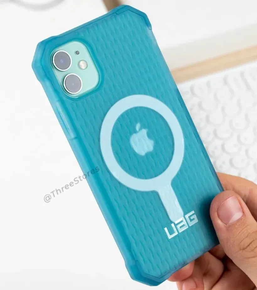 UAG Essential Armor Magsafe Case iPhone 11 - Three