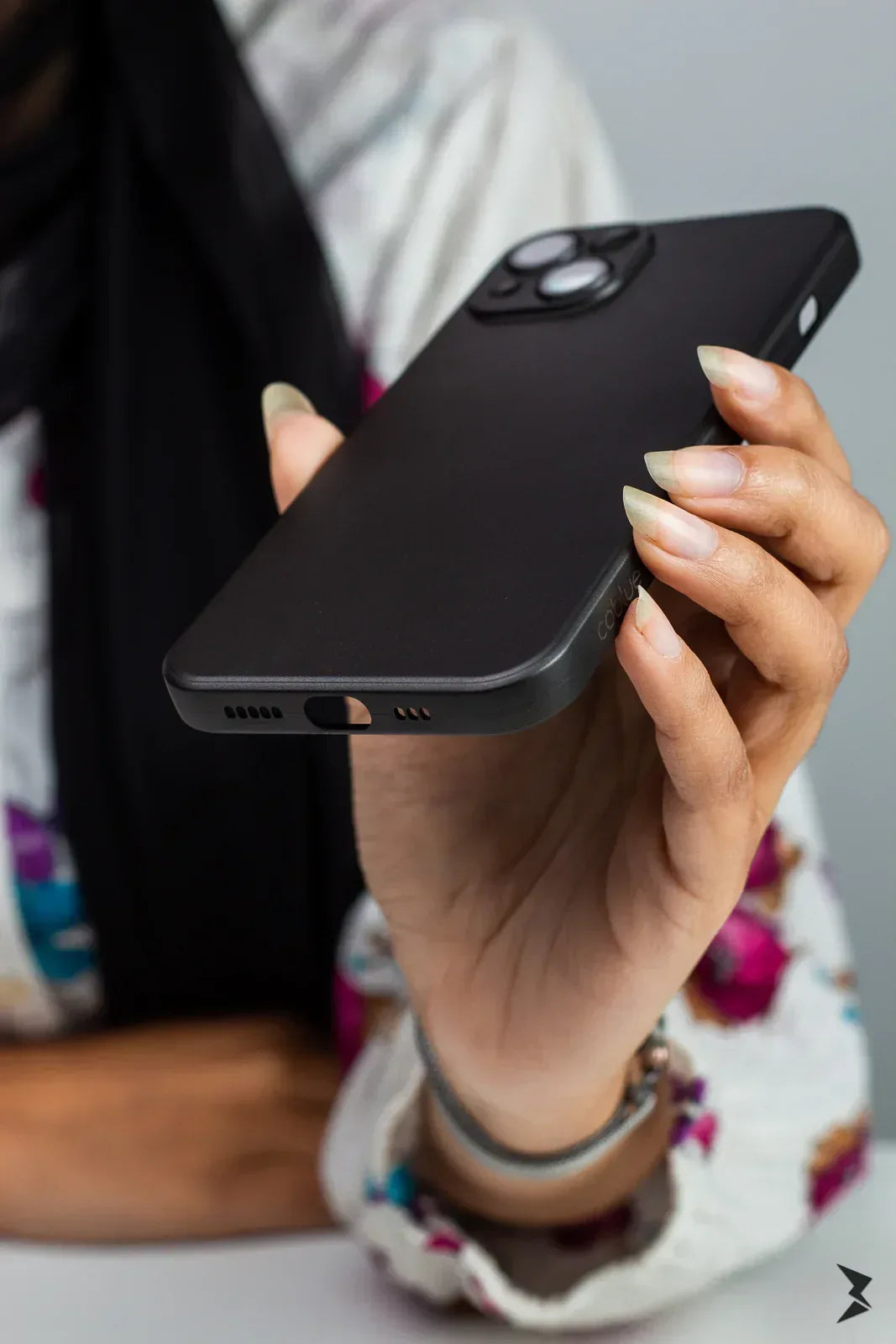 Coblue Carbon Lens Protection Case iPhone 13 - Three