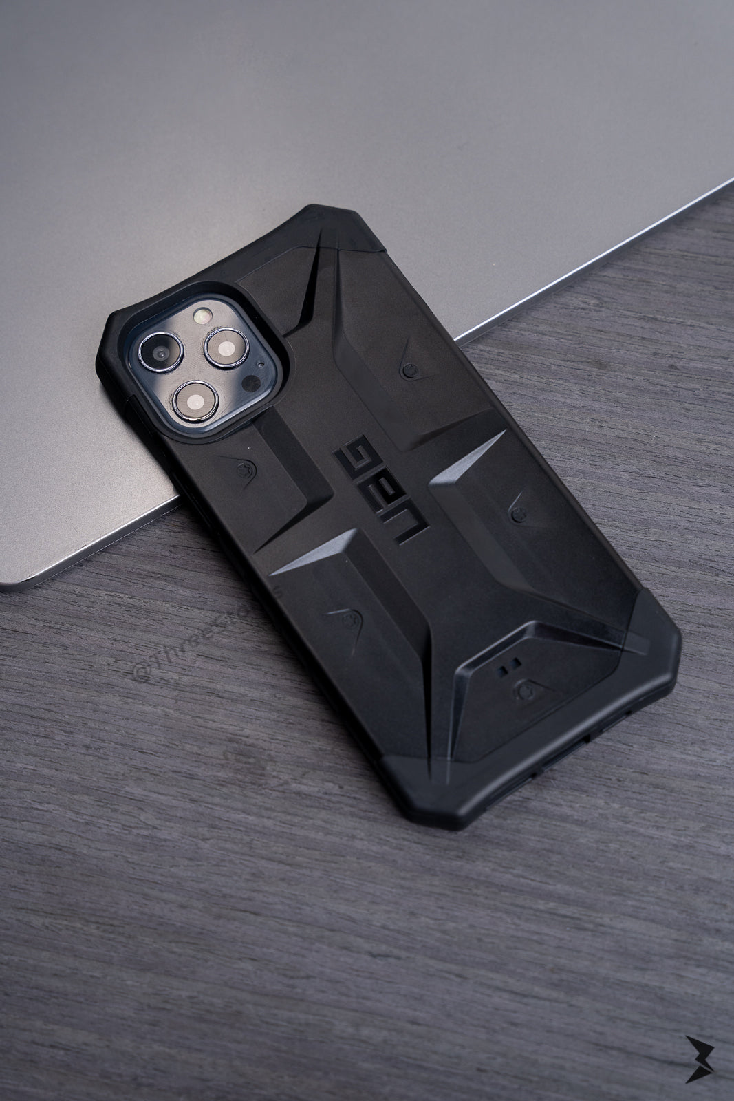 UAG Pathfinder iPhone 12 Pro Max