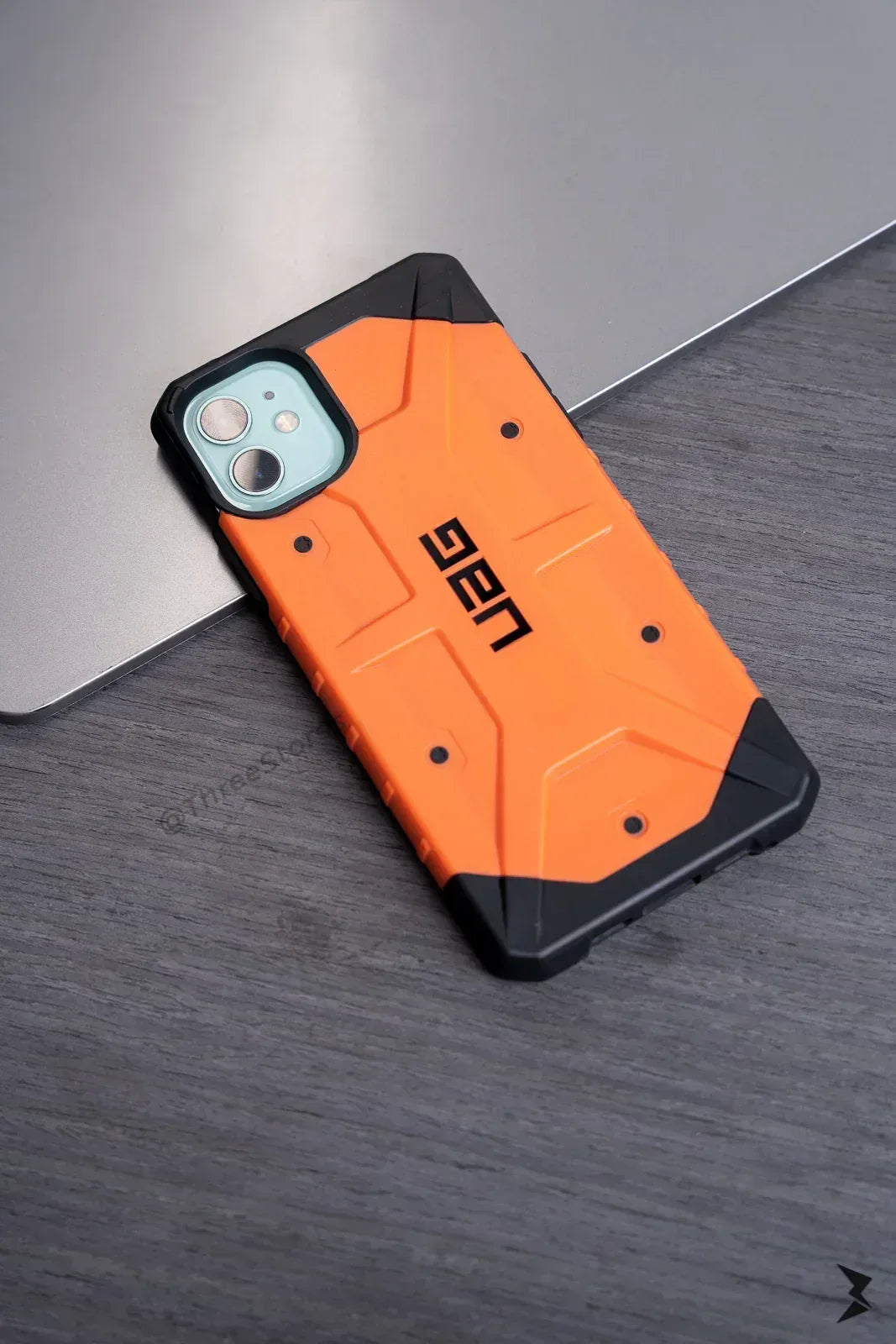 UAG Pathfinder Case iPhone 11 - Three