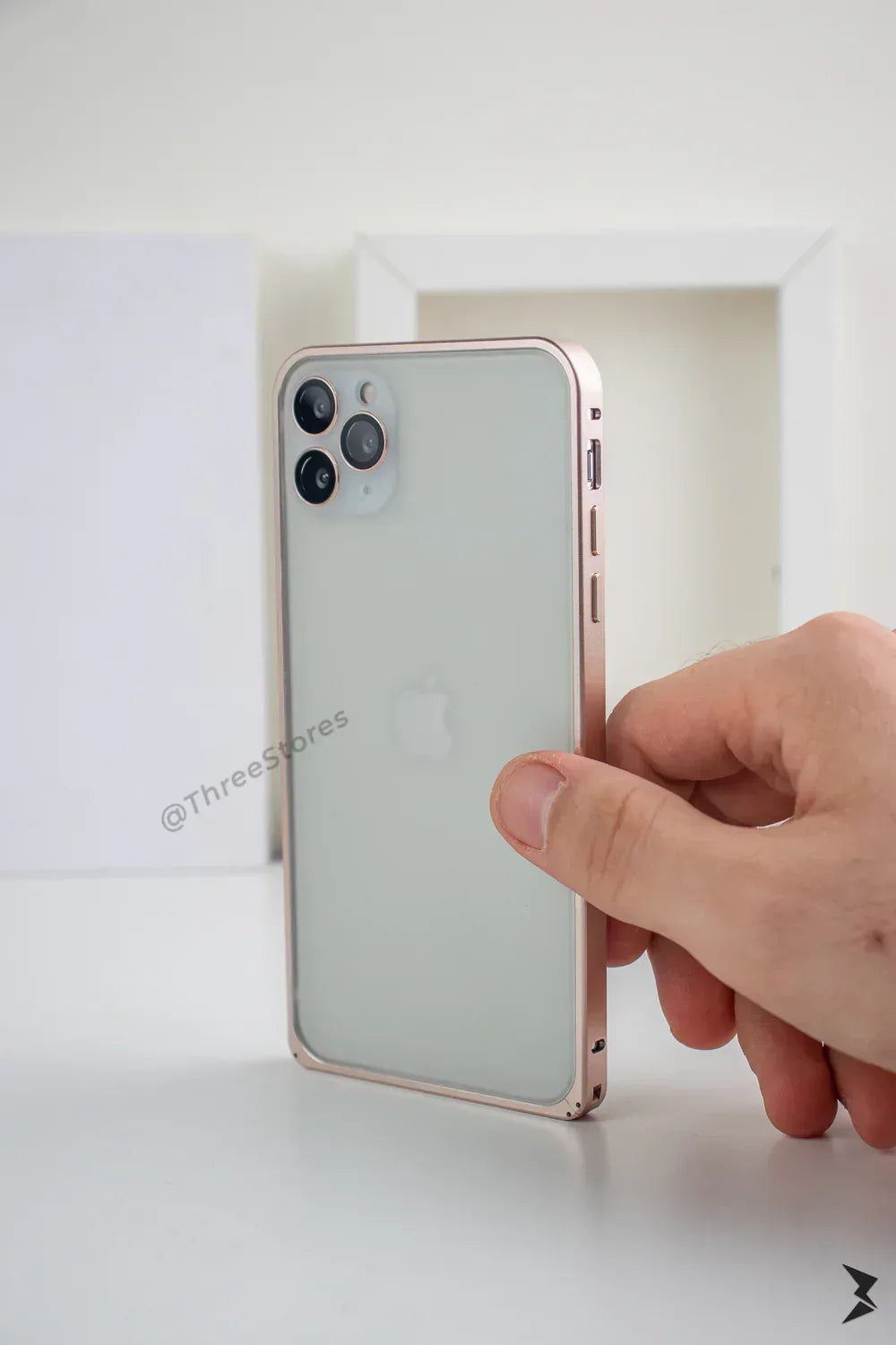 QY Metal Camera Protection Case iPhone 11 Pro Max - Three