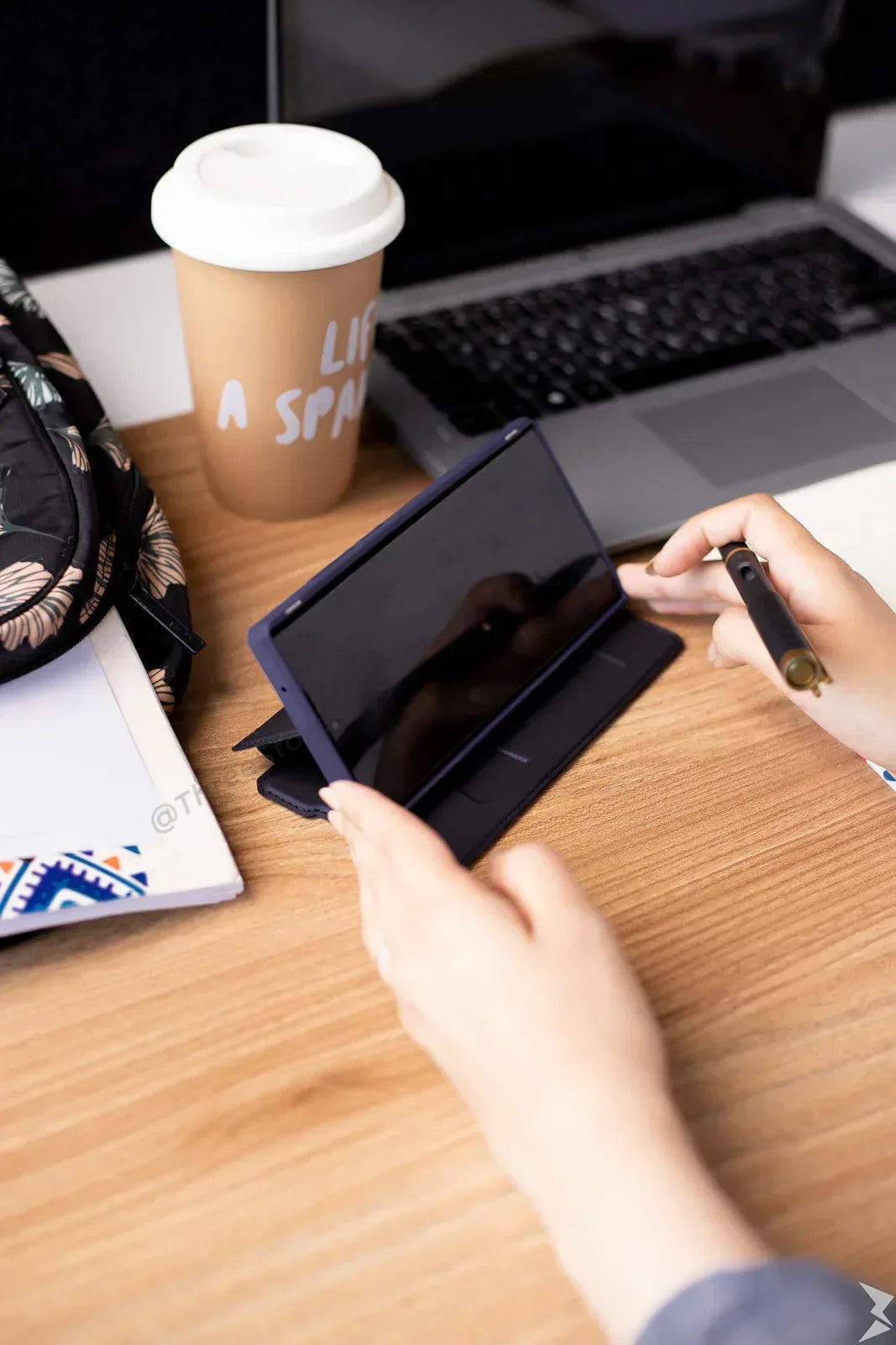 Dux Skin X Series Magnetic Flip Case Samsung A52 - Three