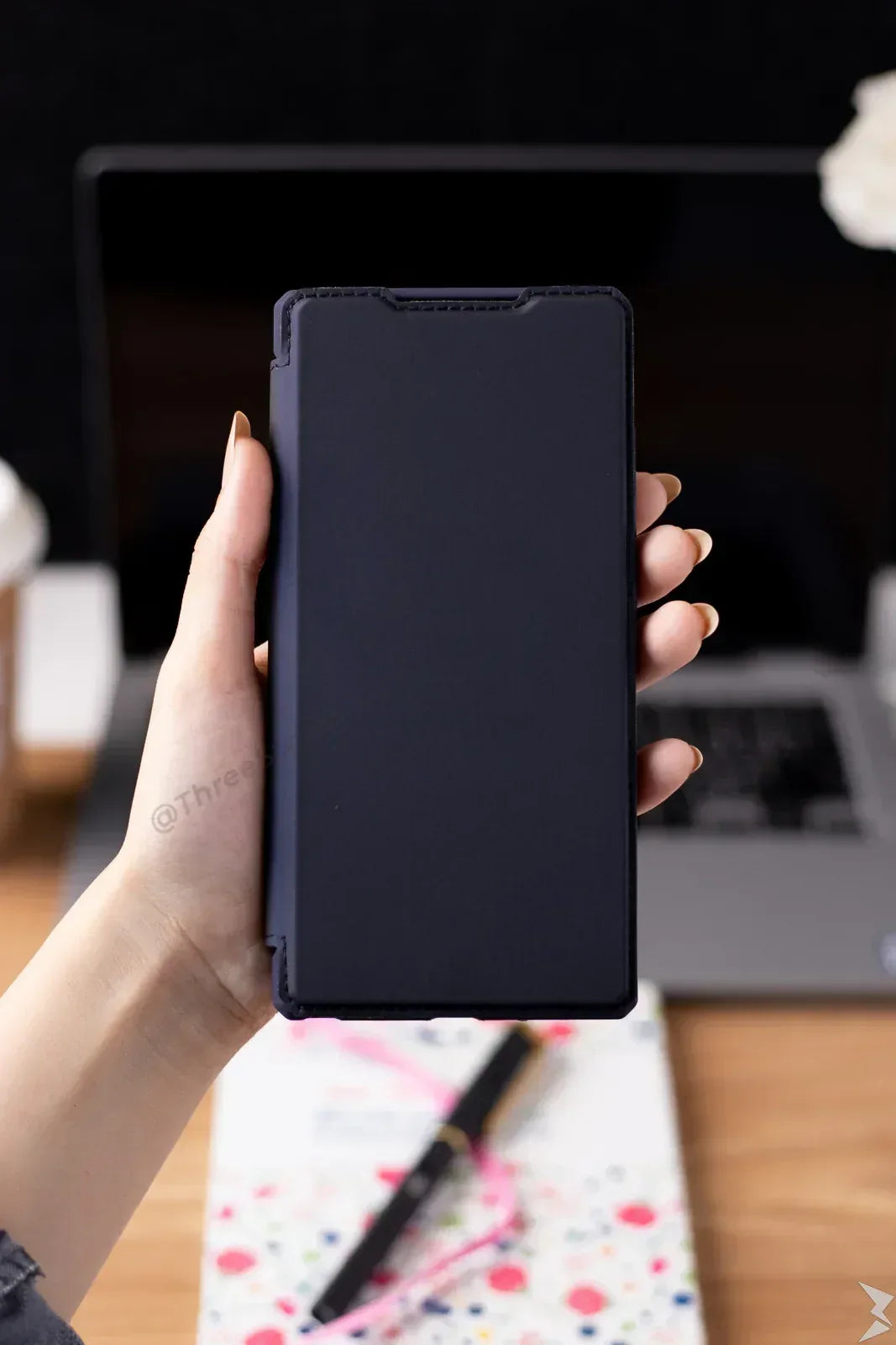 Dux Skin X Series Magnetic Flip Case Samsung A52 - Three