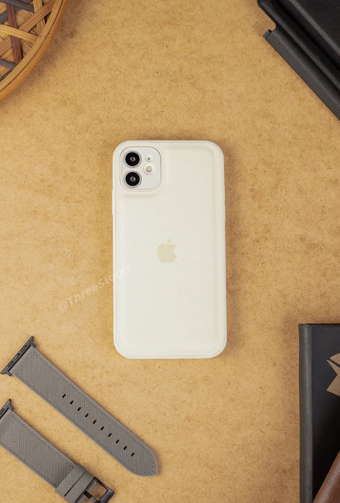 Q Series Leather Camera Protection Case iPhone 11 - Three
