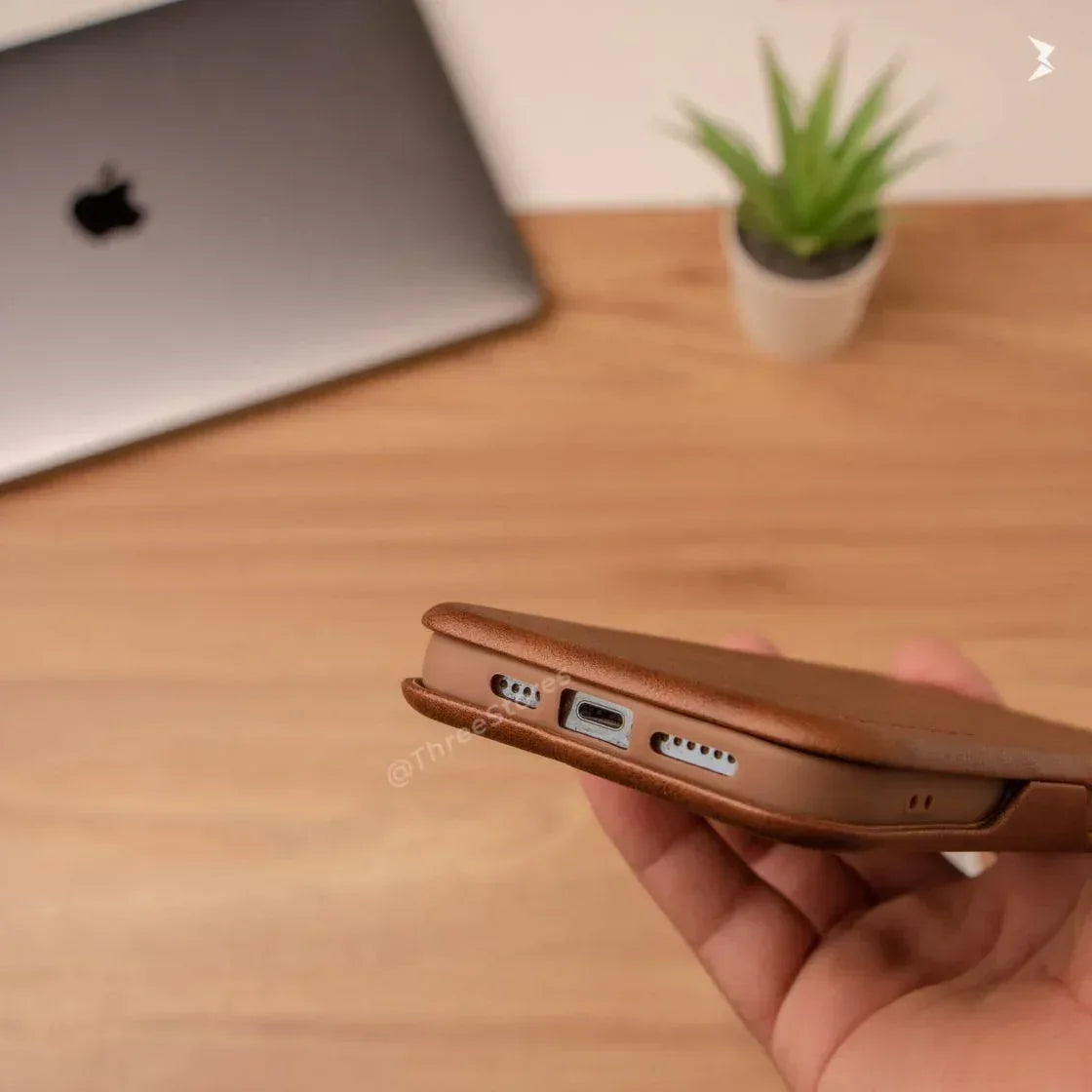 HDD Flip Wallet Leather Case iPhone 13 Pro - Three