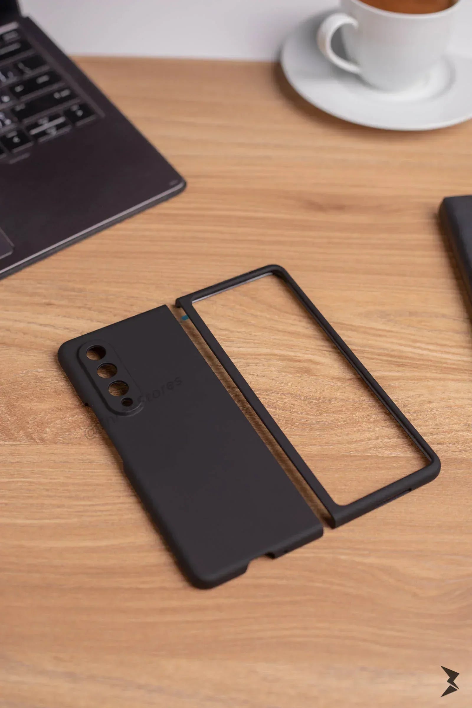 Fashion Shell Suit Case Samsung Z Fold 3 - Three
