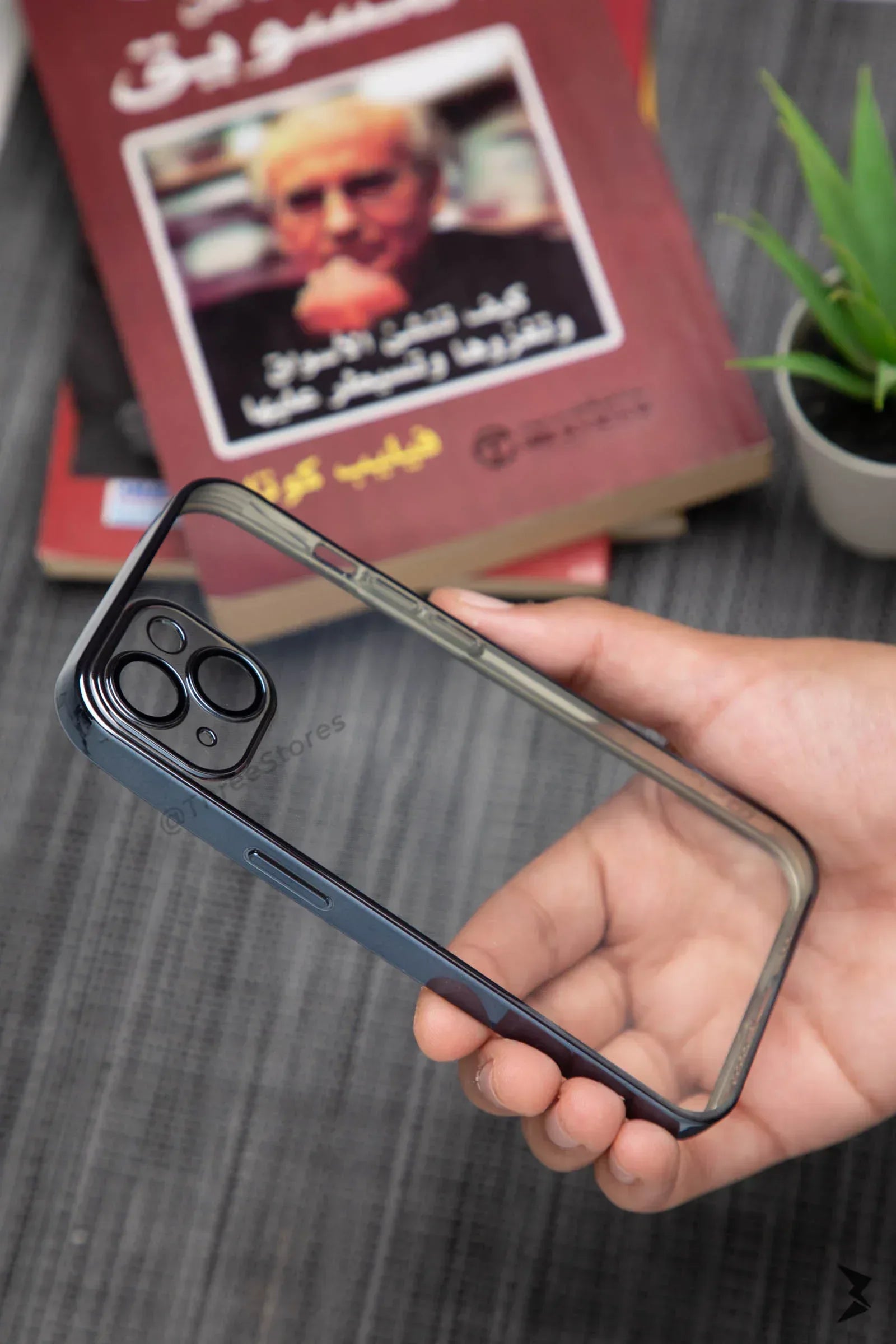 QY Glossy frame Camera Protective Case iPhone 13 - Three