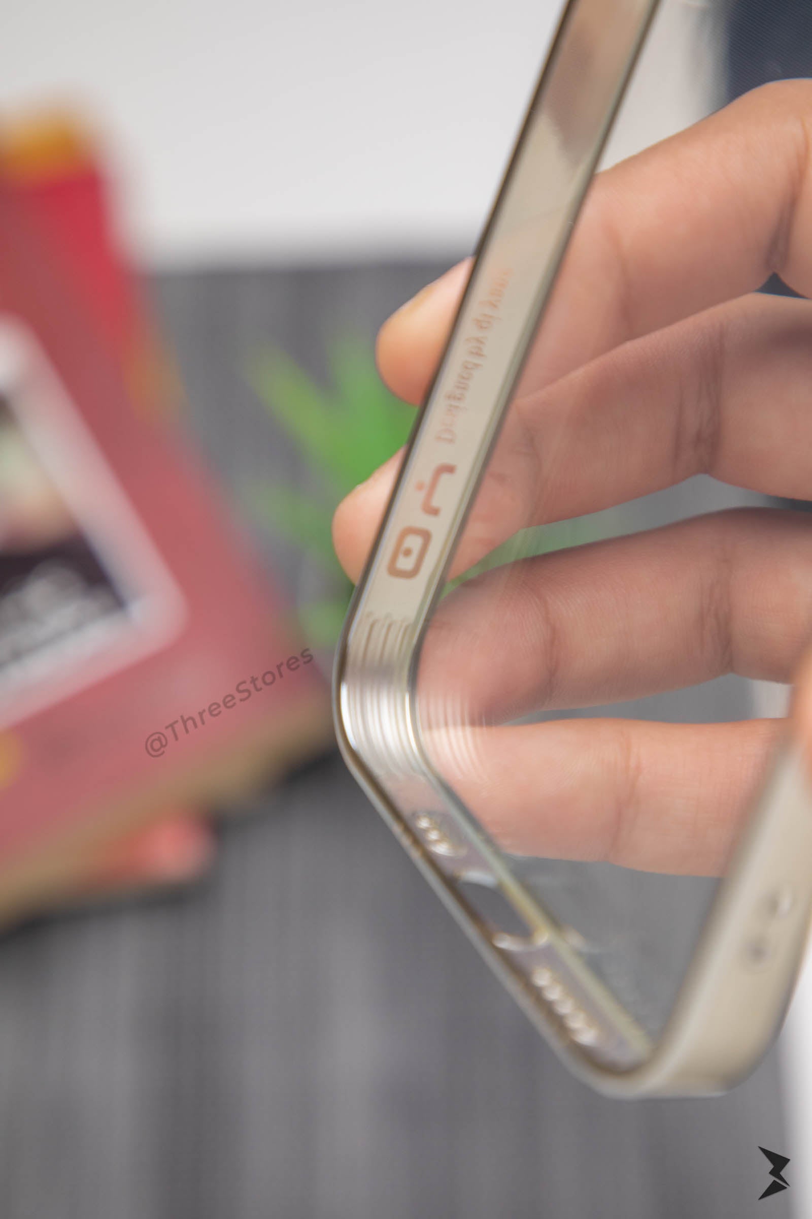 QY Glossy frame Camera Protective Case iPhone 13