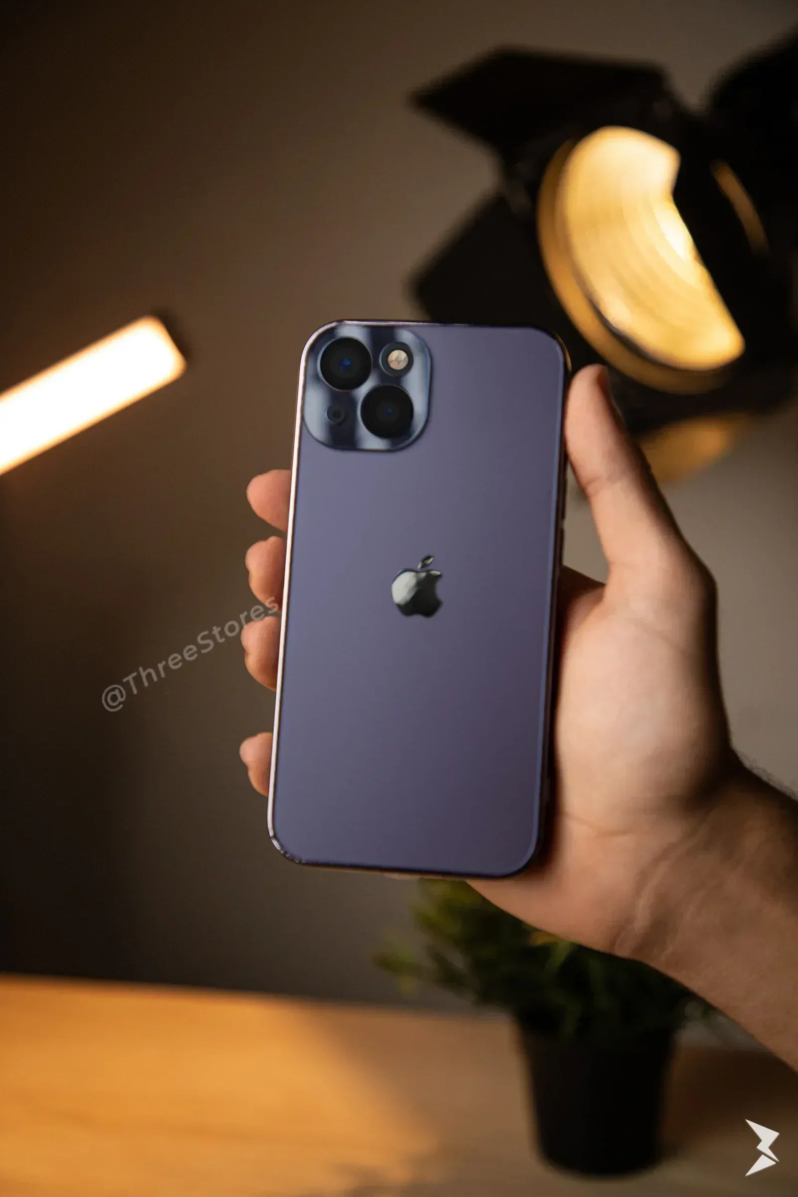 Premium skyfall Shockproof Case iPhone 13 - Three