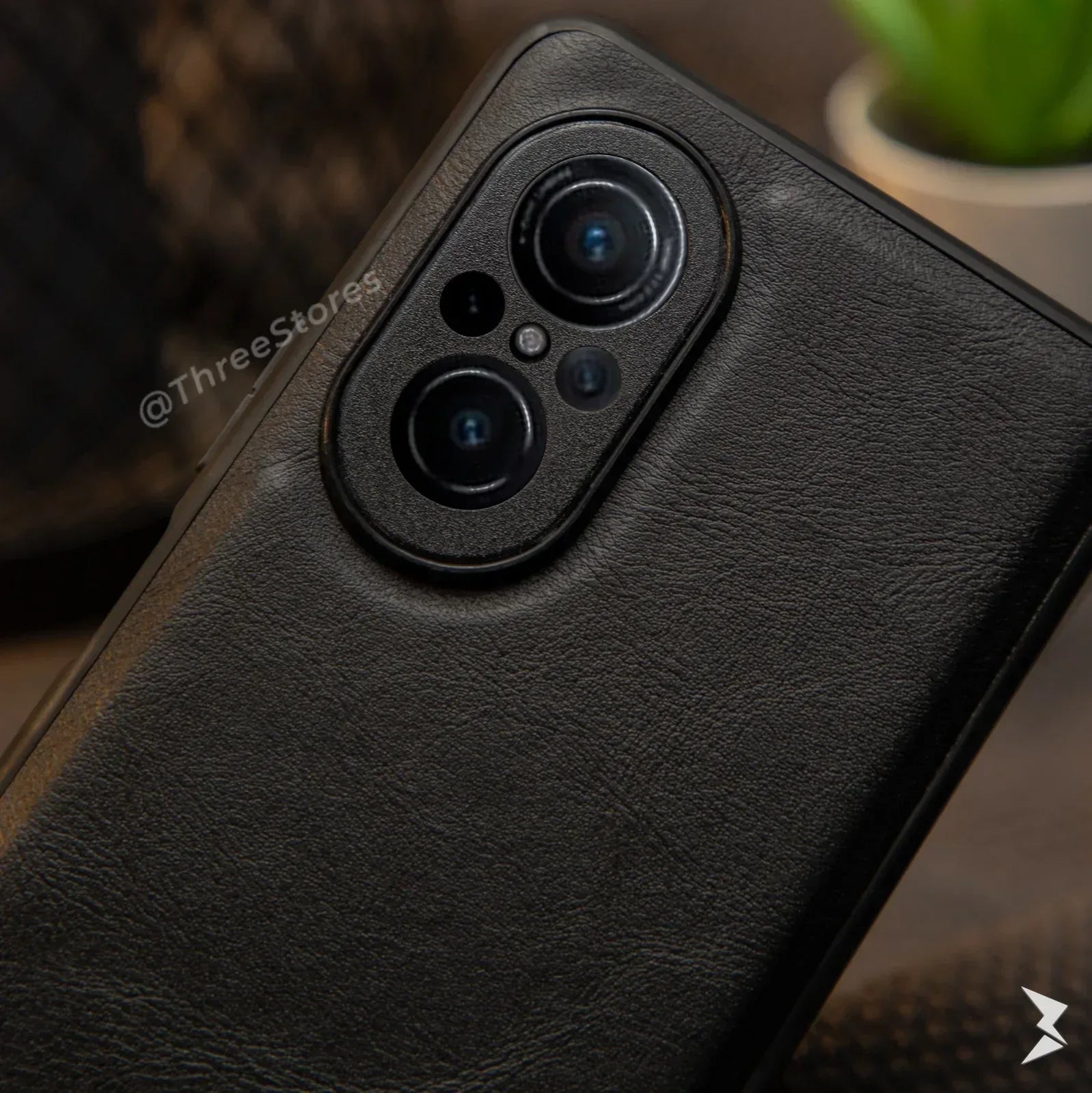 HDD Leather Case Nova 9 SE - Three