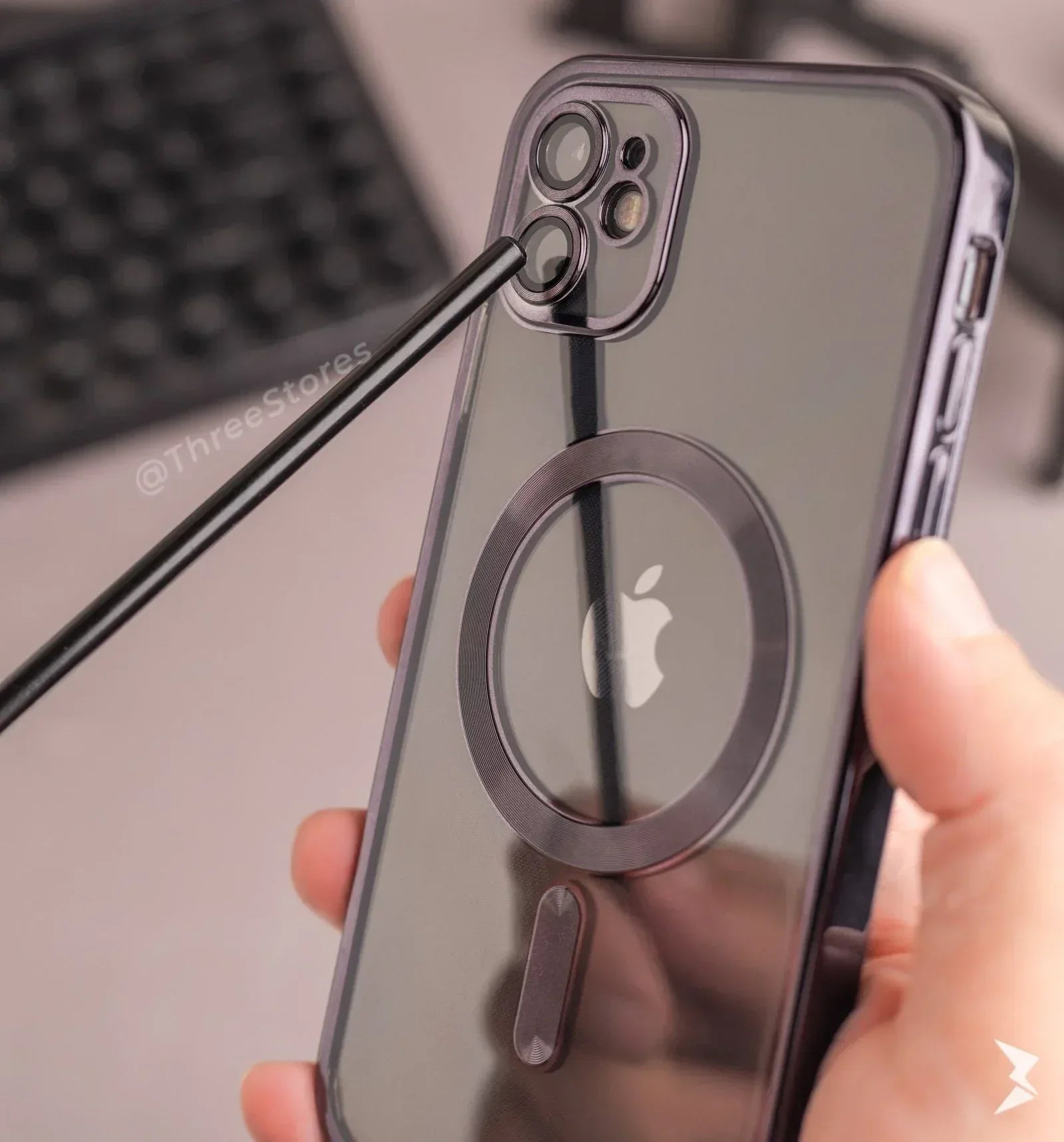 Glossy Magsafe Camera Protection Case iPhone 11 Pro - Three