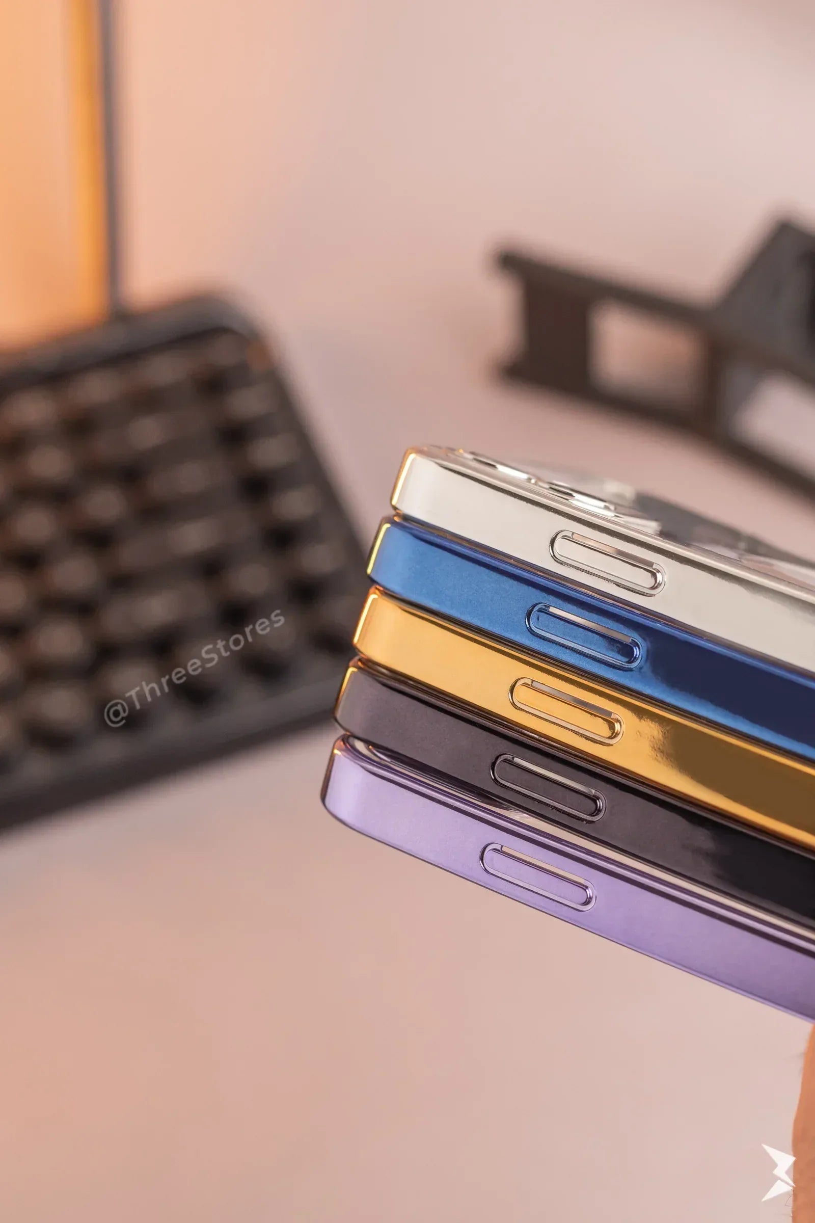 Glossy Magsafe Camera Protection Case iPhone 12 - Three