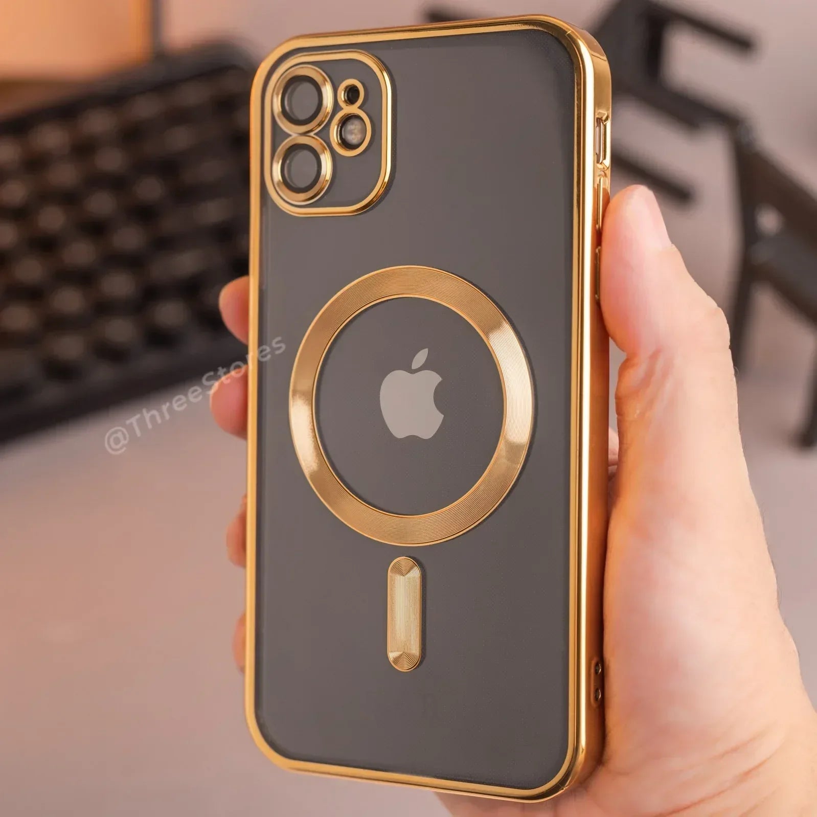 Glossy Magsafe Camera Protection Case iPhone 11 - Three