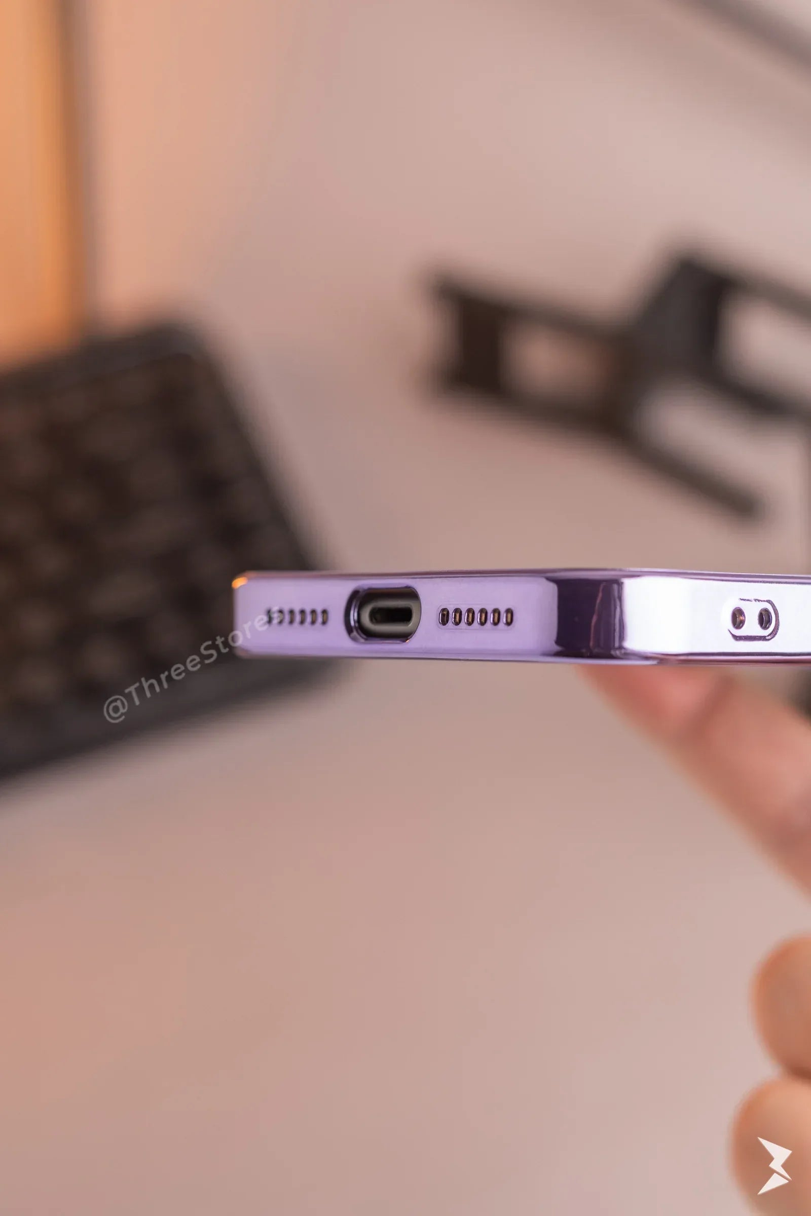 Glossy Magsafe Camera Protection Case iPhone 12 - Three