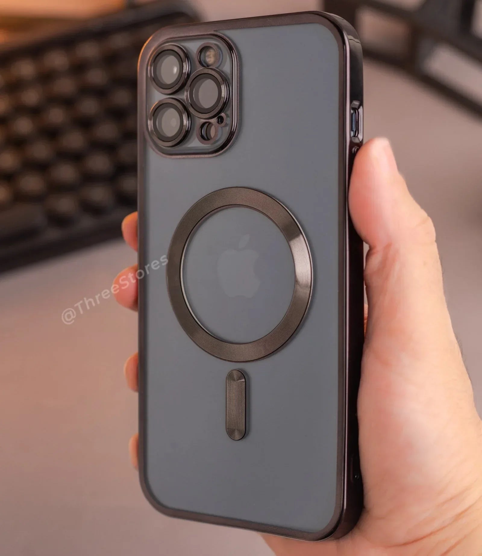 Glossy Magsafe Camera Protection Case iPhone 11 Pro - Three