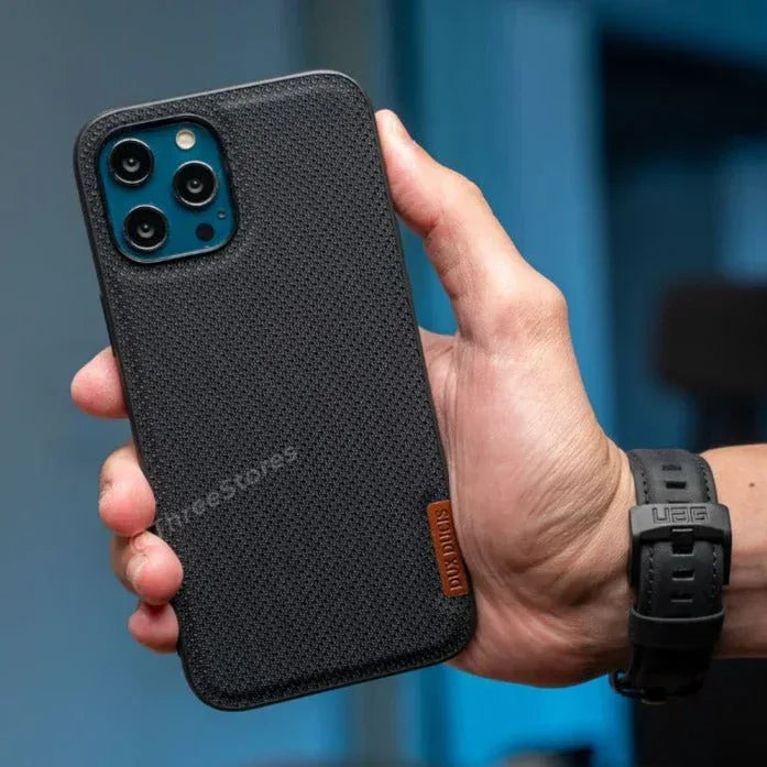 Fino Dux Ducis Fabric Case iPhone 11 Pro - Three