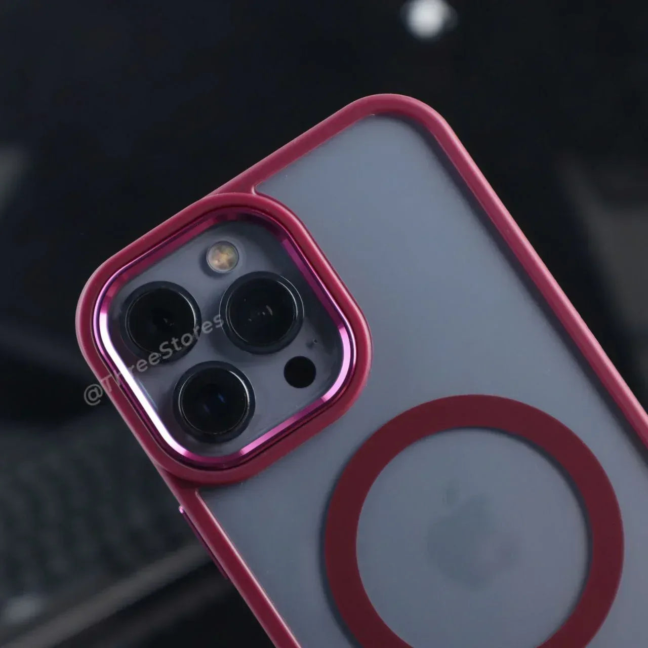 Q Series Magsafe Case iPhone 13 Pro Max - Three