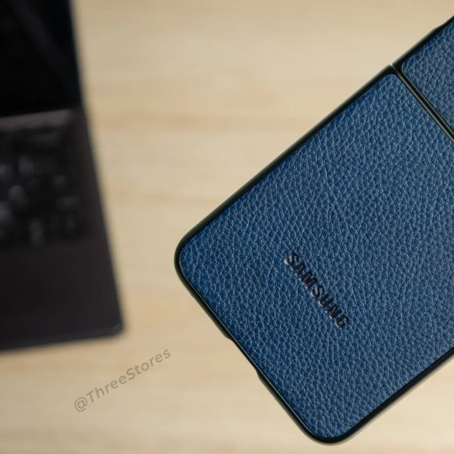 Basic Leather Case Samsung Z Flip 3 - Three