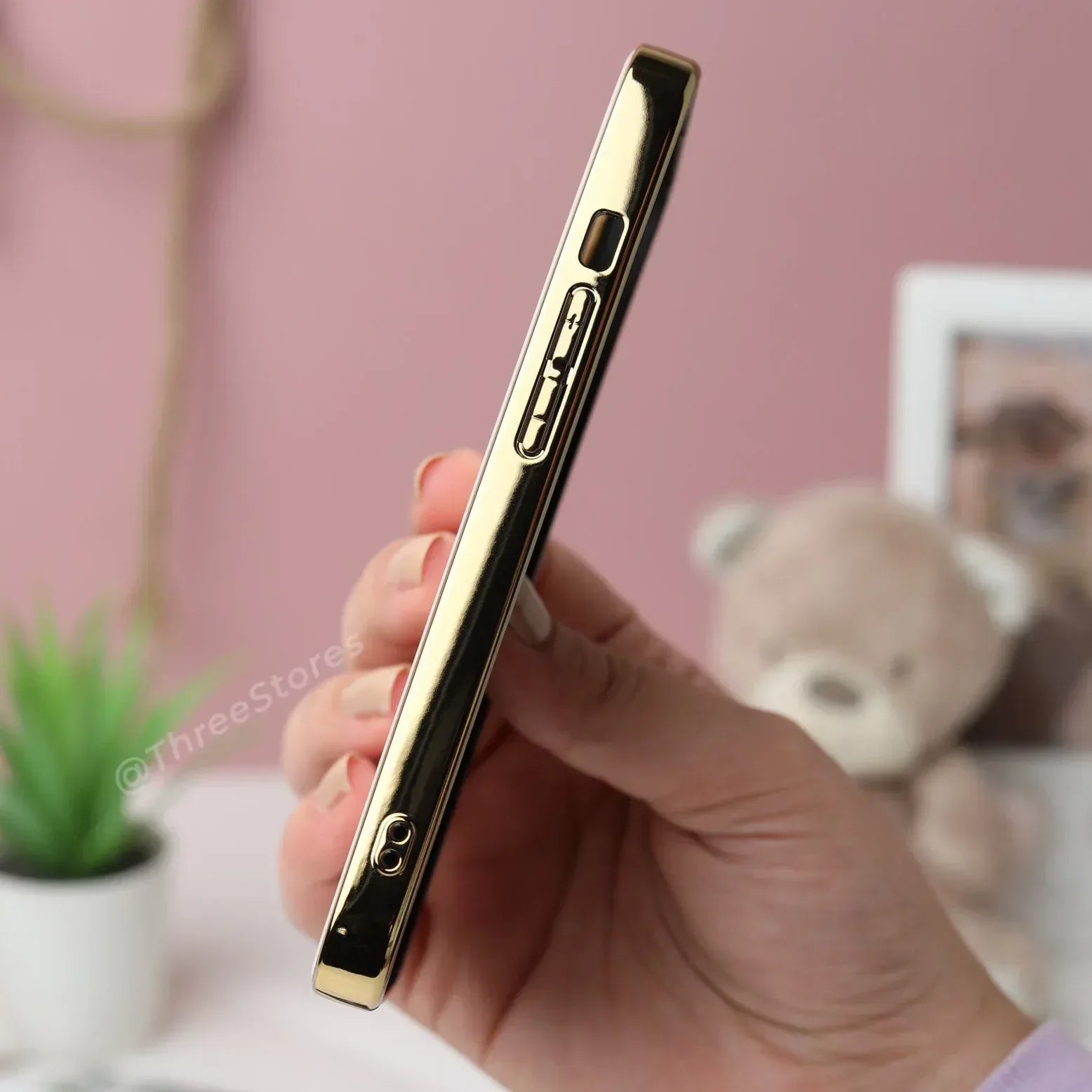Premium skyfall Shockproof Case iPhone 13 - Three