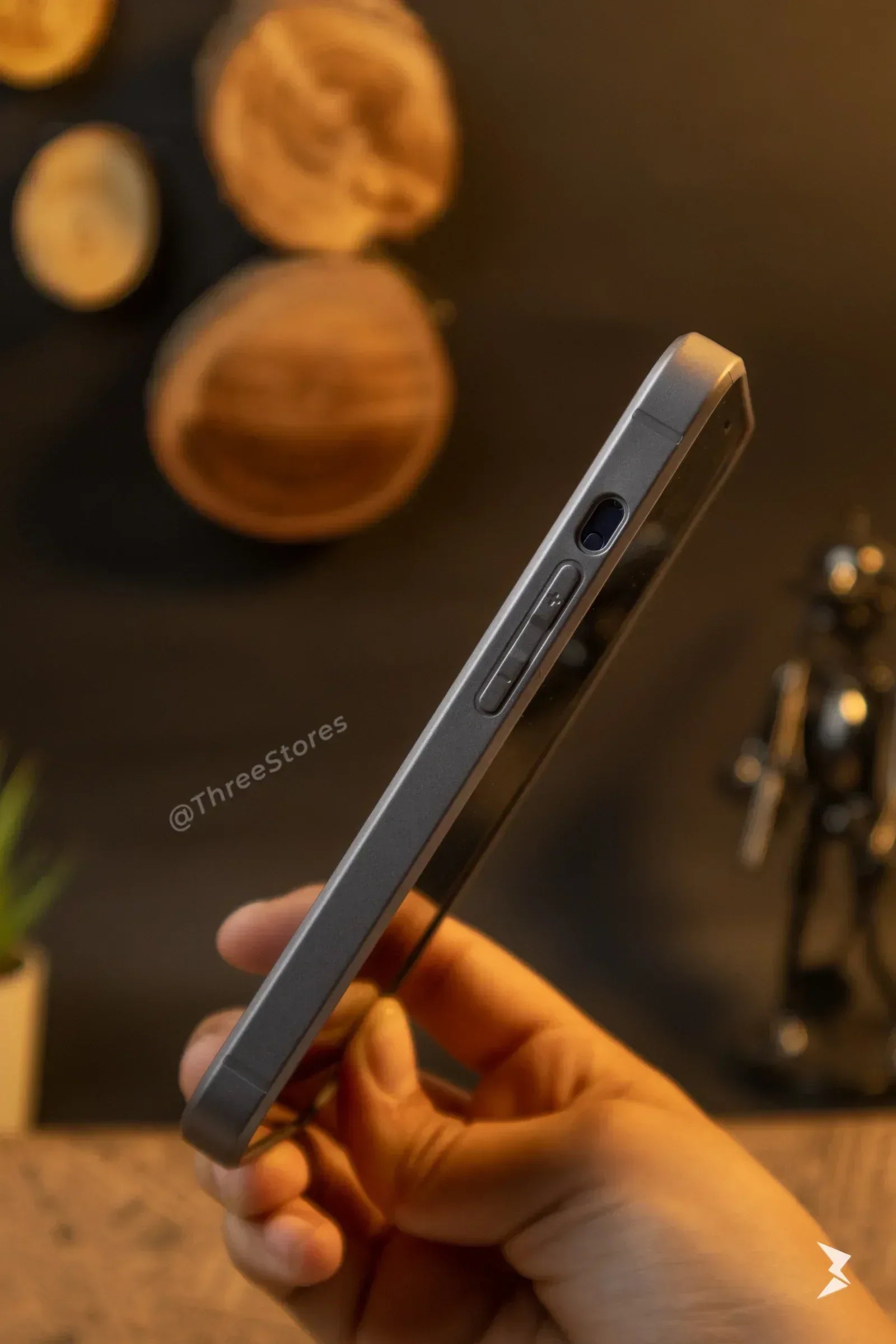 AG Magsafe Case iPhone 13 - Three