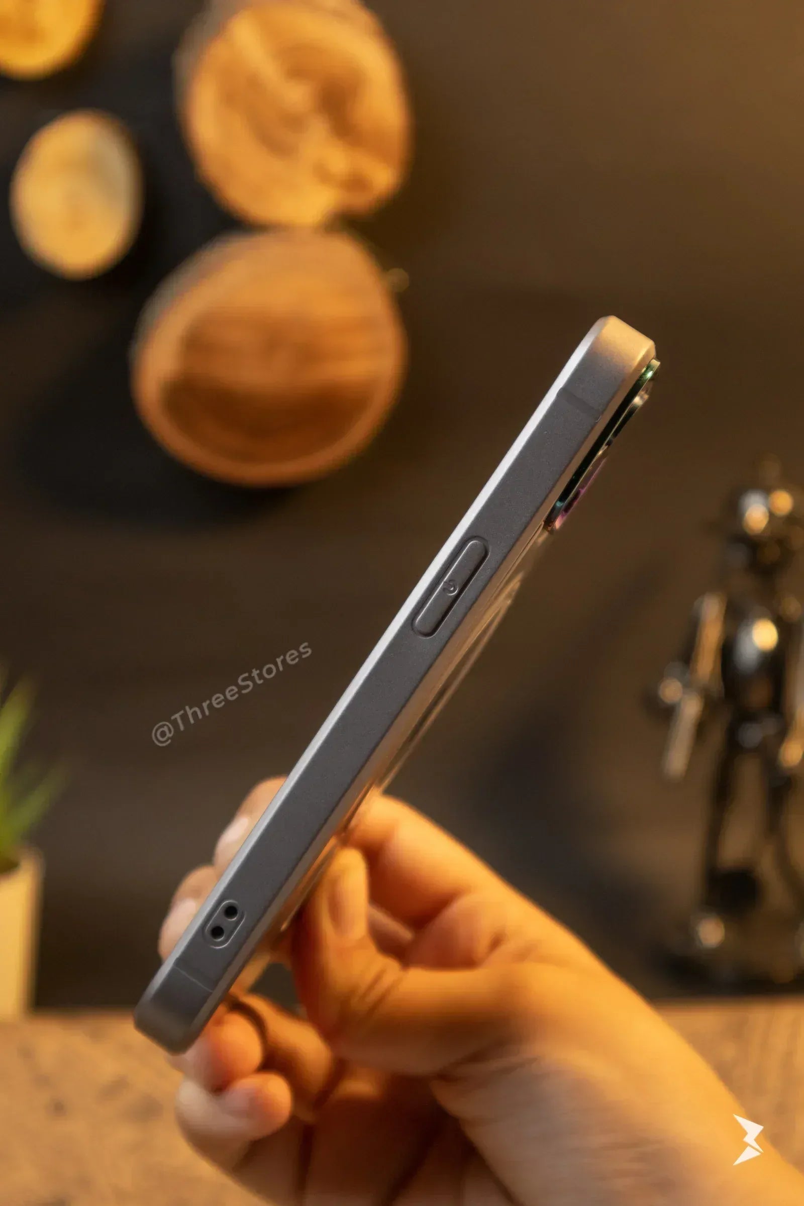 AG Magsafe Case iPhone 13 - Three