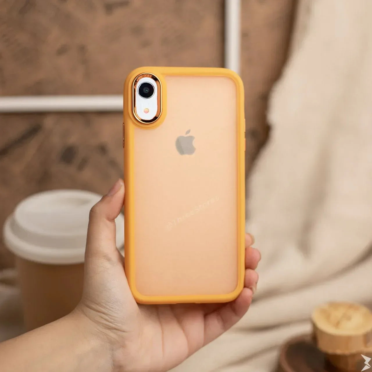 Q Series Colorart Case iPhone XR - Three