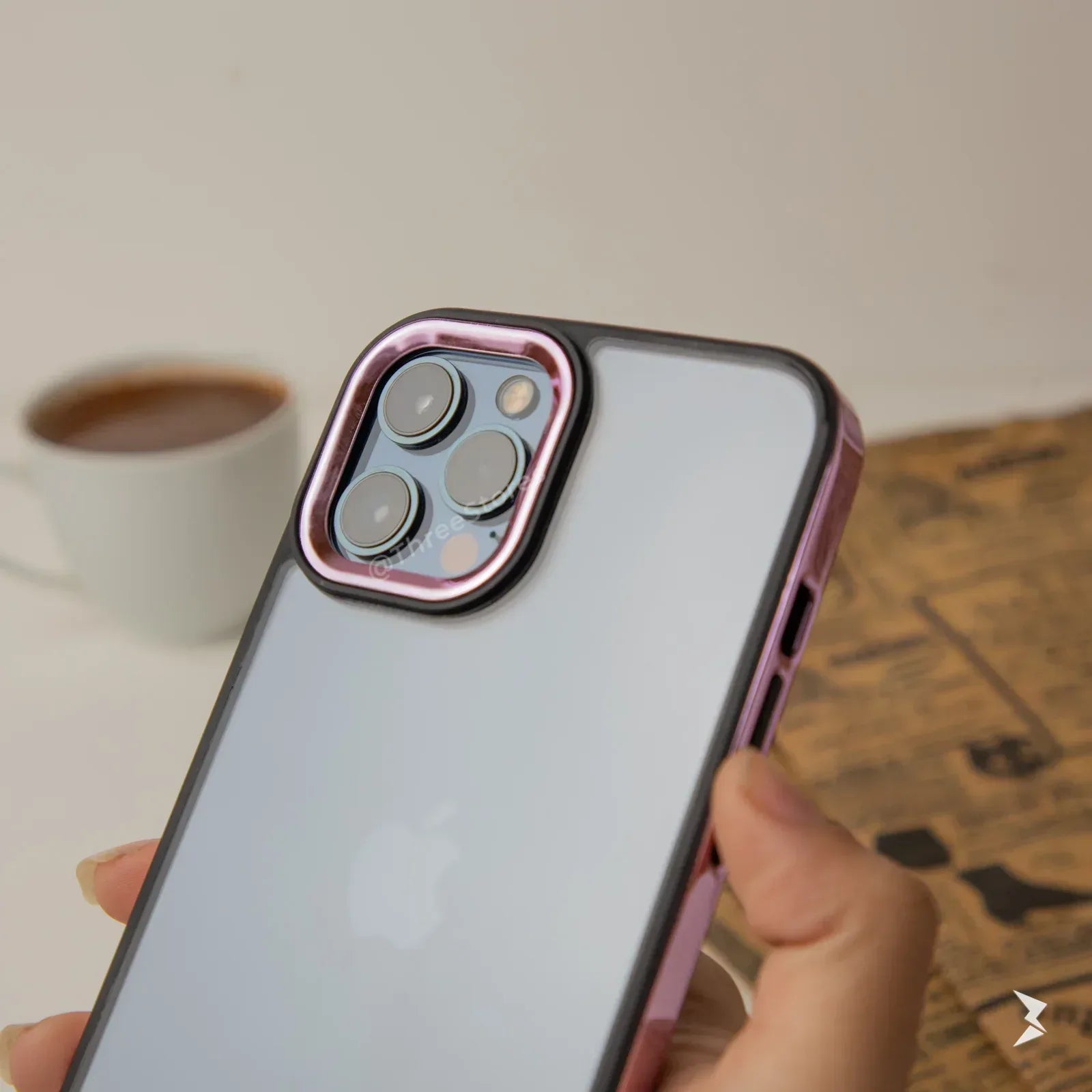 Enjo New Skin Frame Case iPhone 13 Pro Max - Three