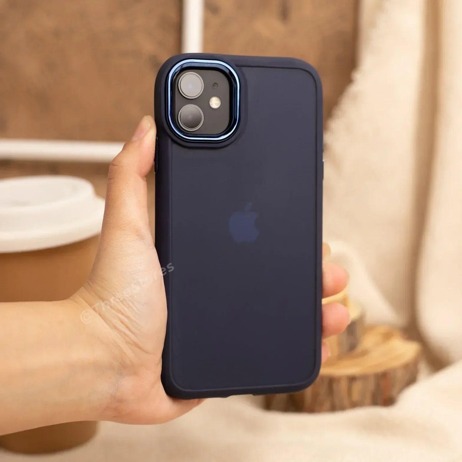 Q Series Colorart Case iPhone 11 - Three