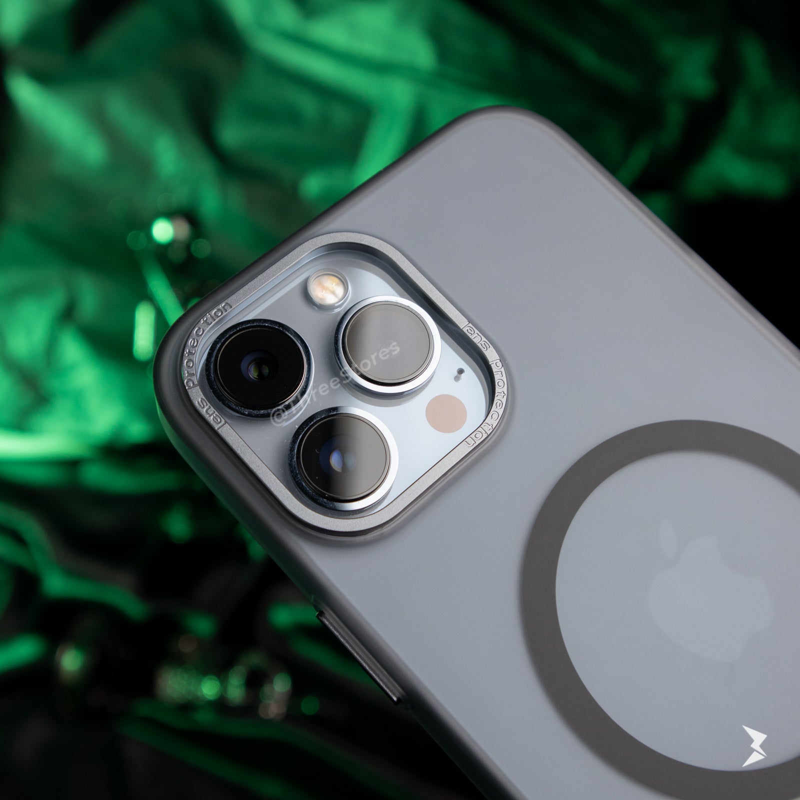 KN Blur Magsafe Case iPhone 14 Pro Max