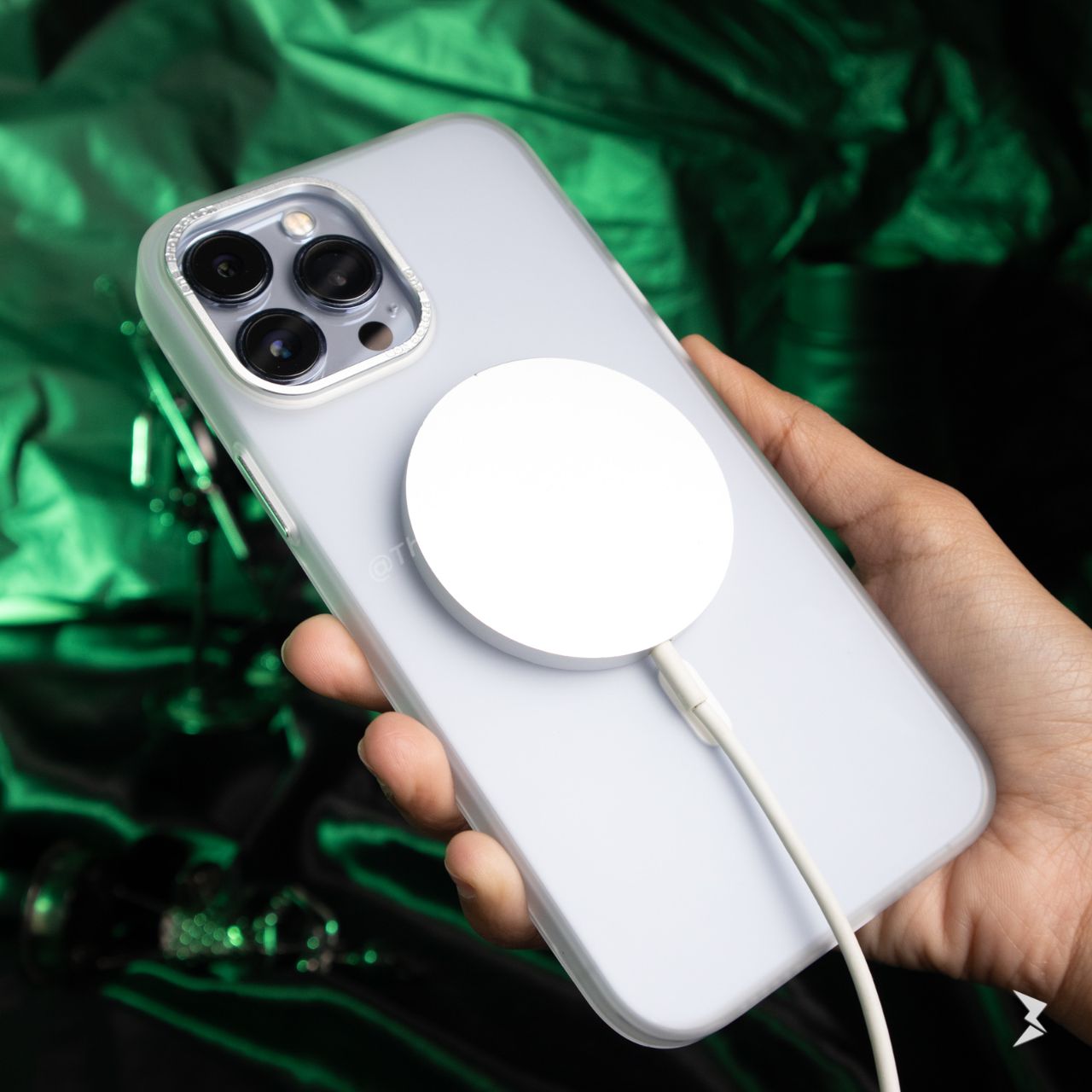 KN Blur Magsafe Case iPhone 13 Pro Max