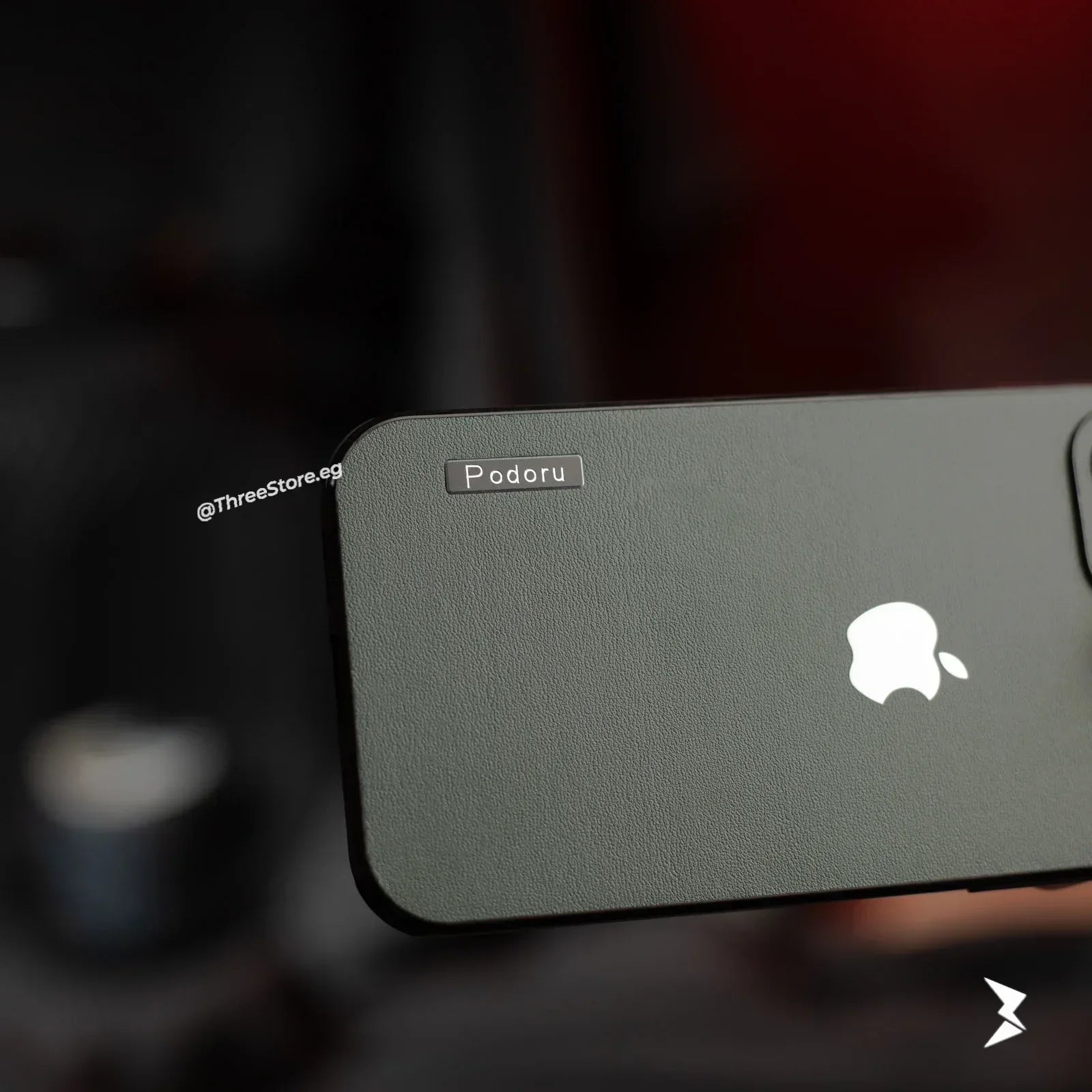 Podoru ShockProof Leather Case iPhone 12 - Three