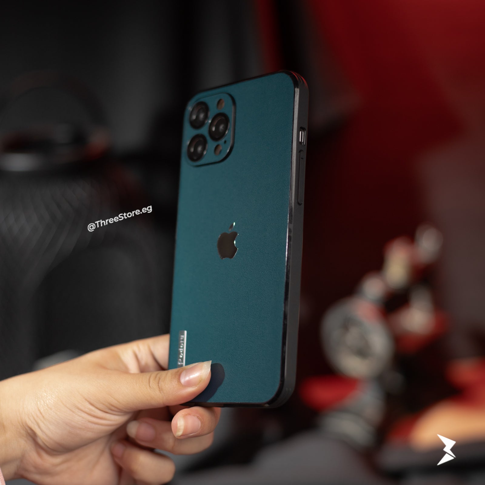 Podoru ShockProof Leather Case iPhone 13 Pro