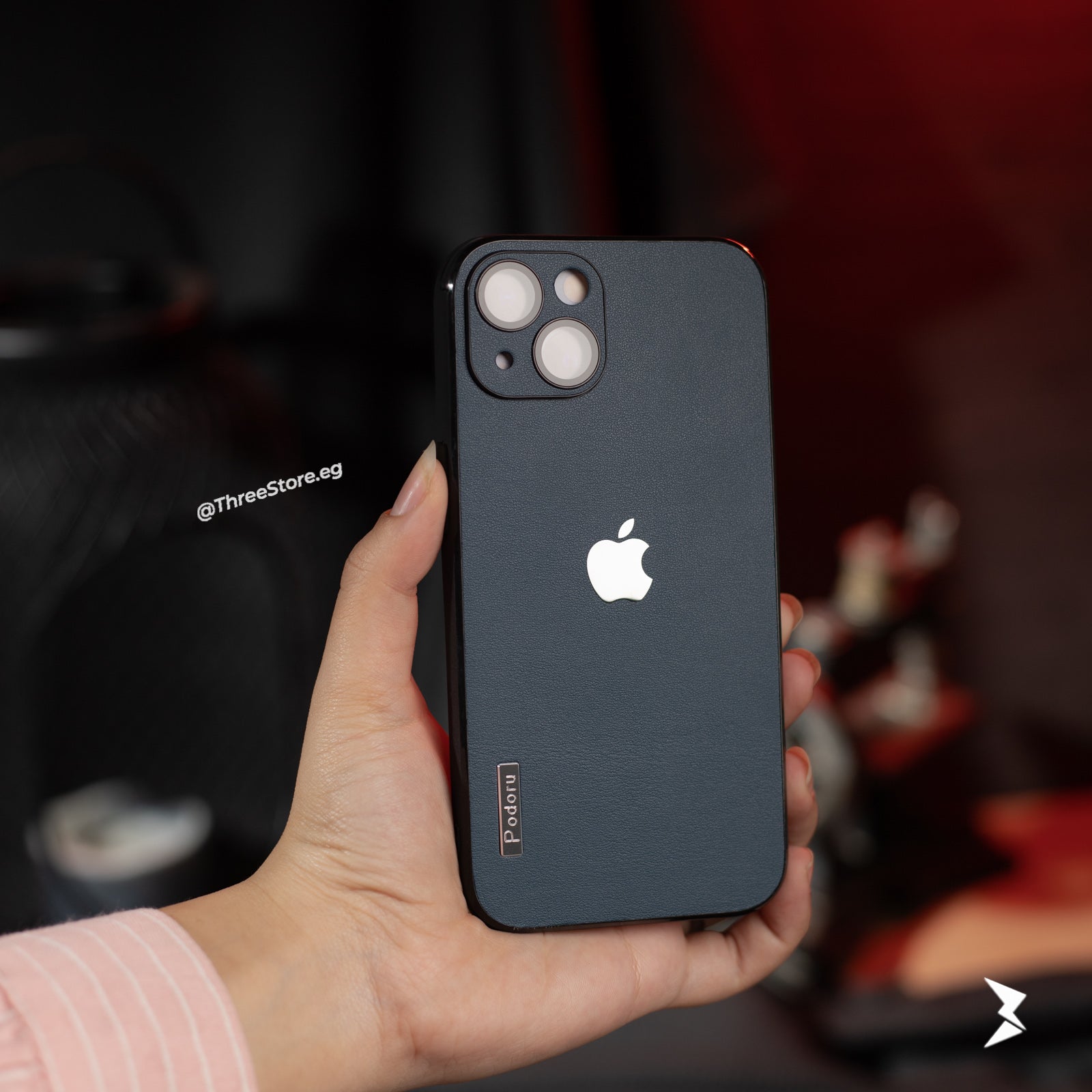 Podoru ShockProof Leather Case iPhone 13