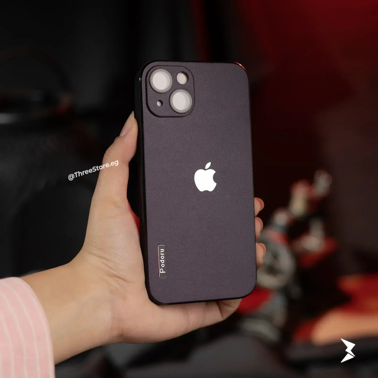 Podoru ShockProof Leather Case iPhone 13 - Three