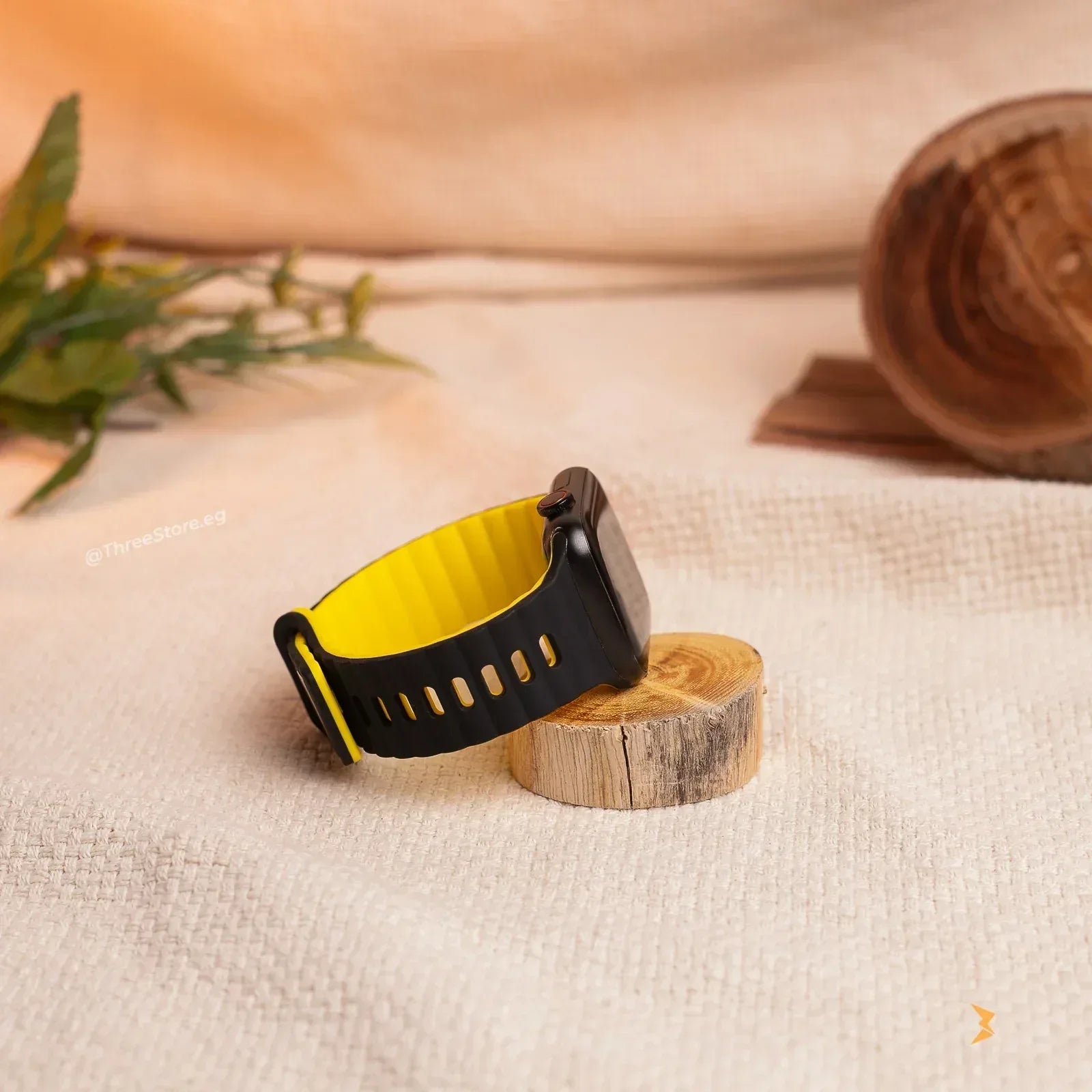 Gear4 Universal Sport Classic Band For Apple Watch - Three