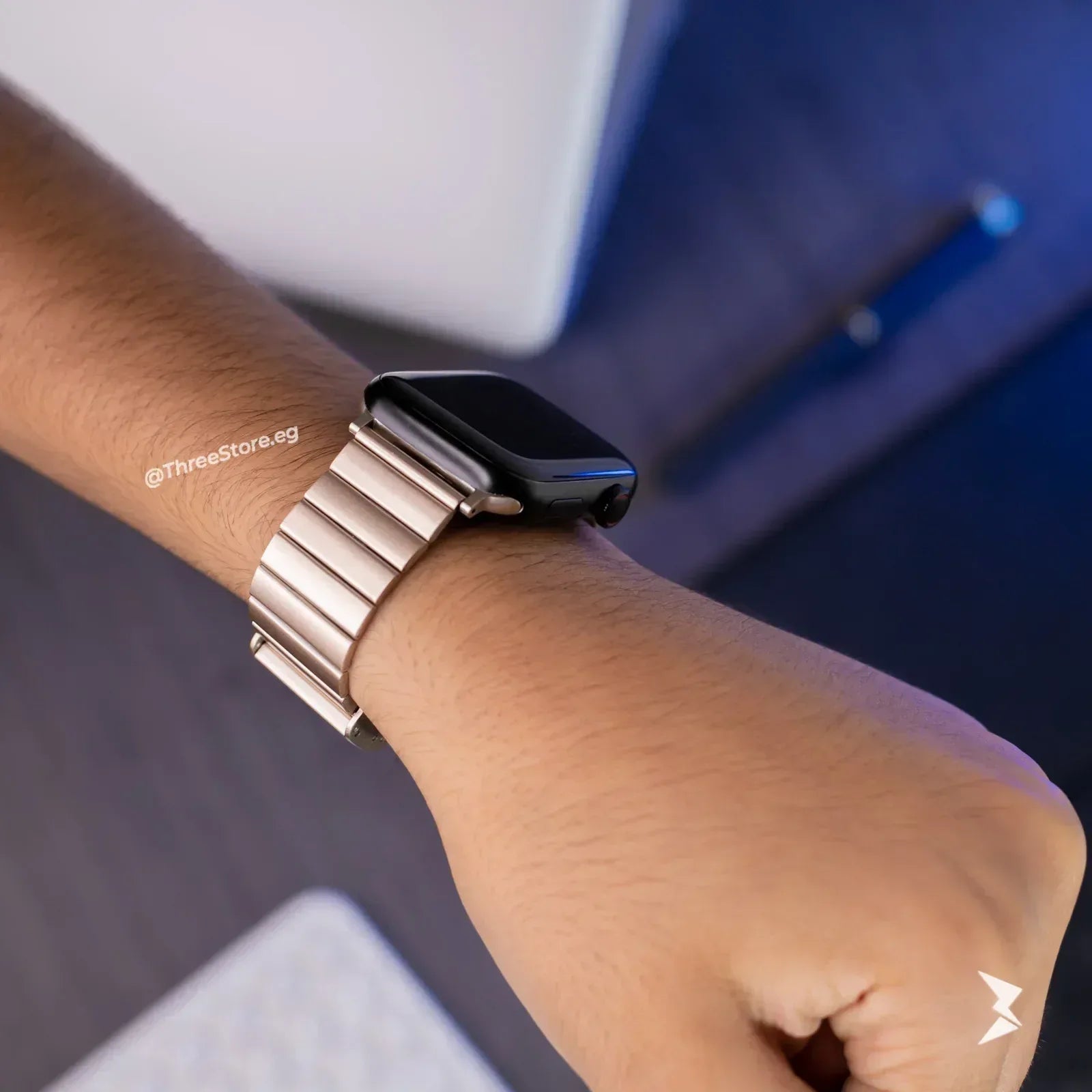 Spigen Metal Band For Apple Watch - Three