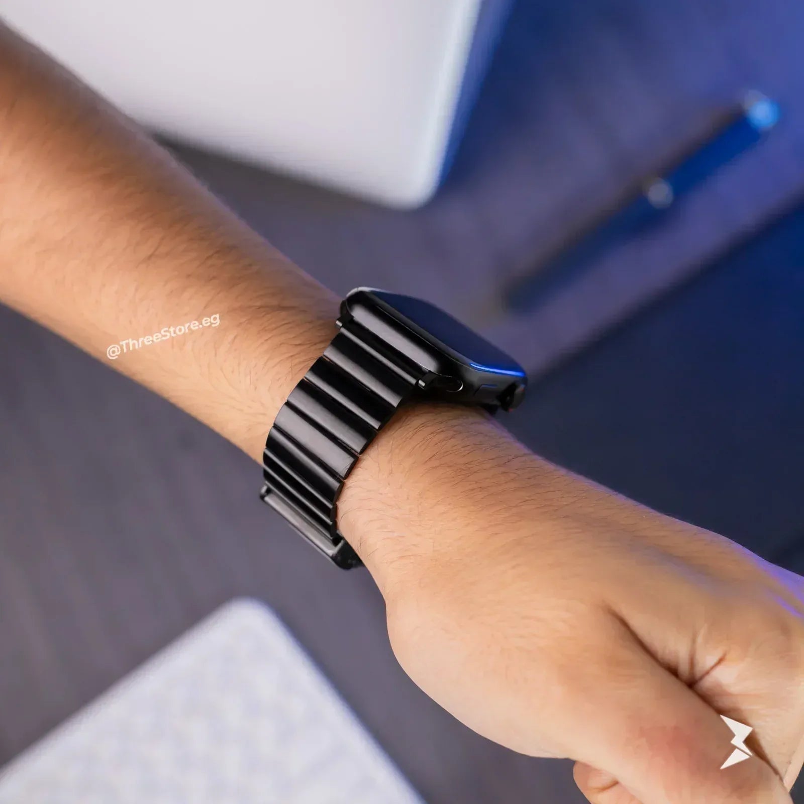 Spigen Metal Band For Apple Watch - Three