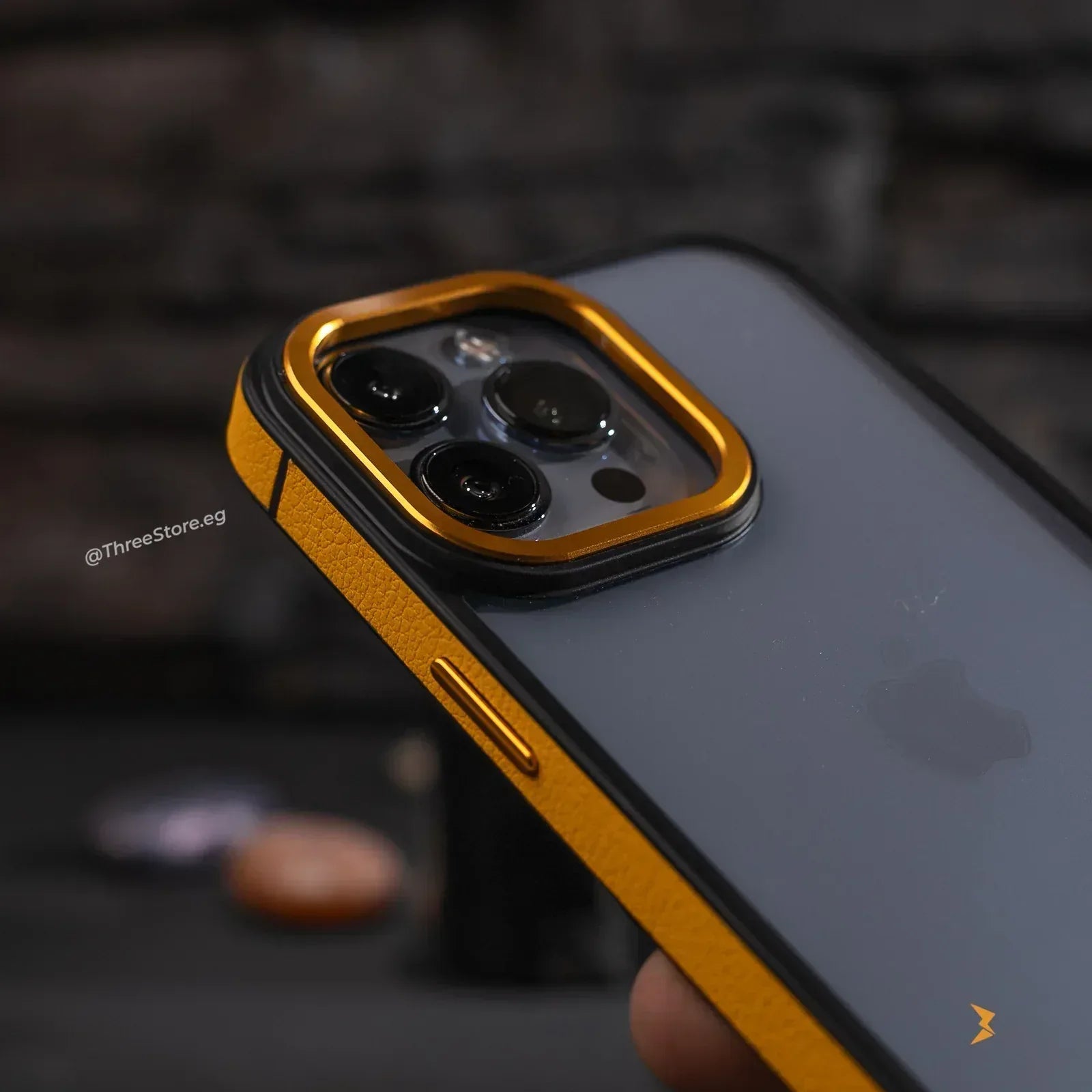 Desert Leather Frame Case iPhone 14 Pro - Three