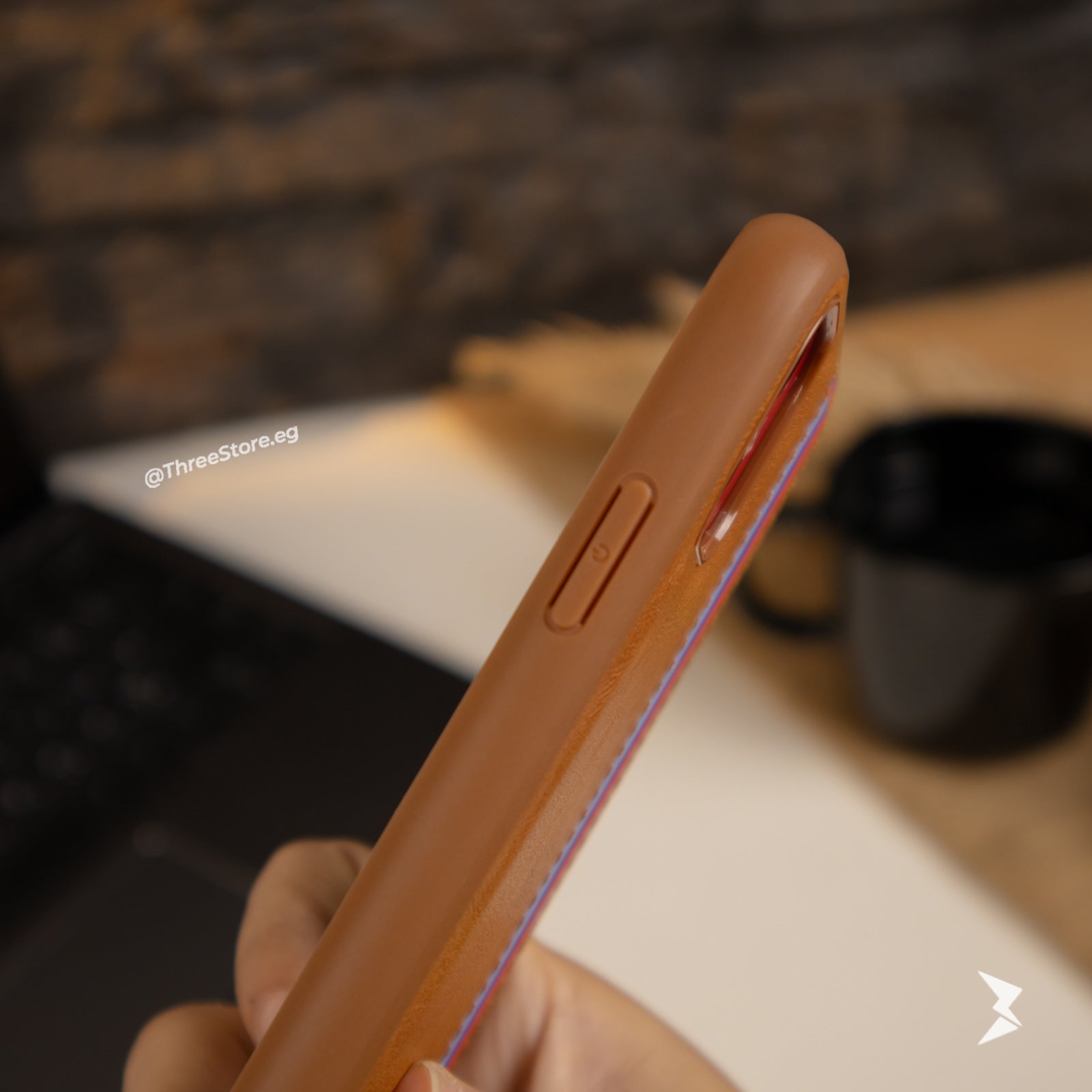 Minking Flag Leather Case iPhone 11