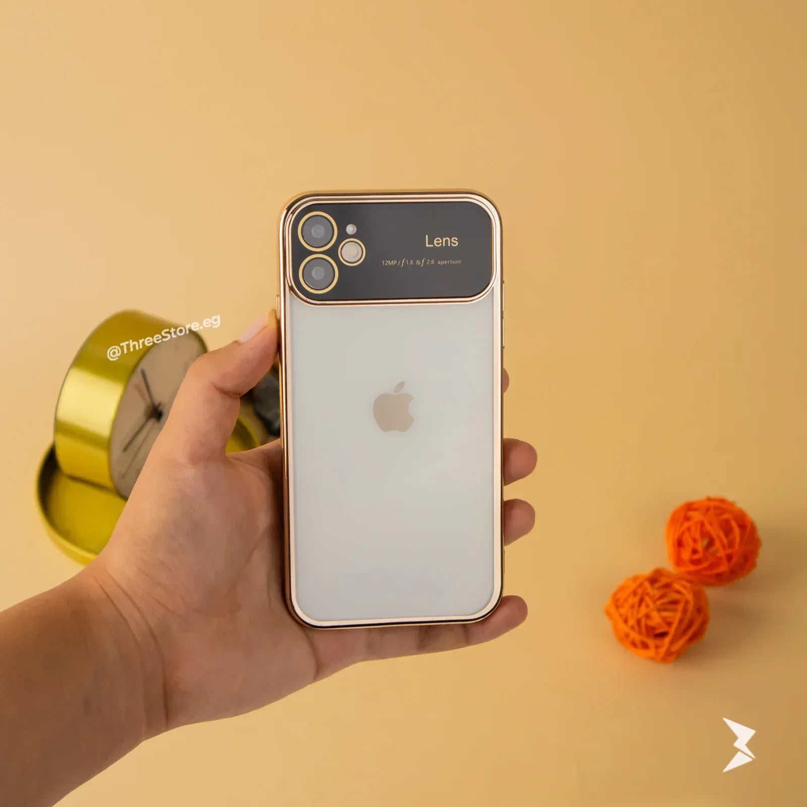 Large Window Transparent Case iPhone 11 - Three