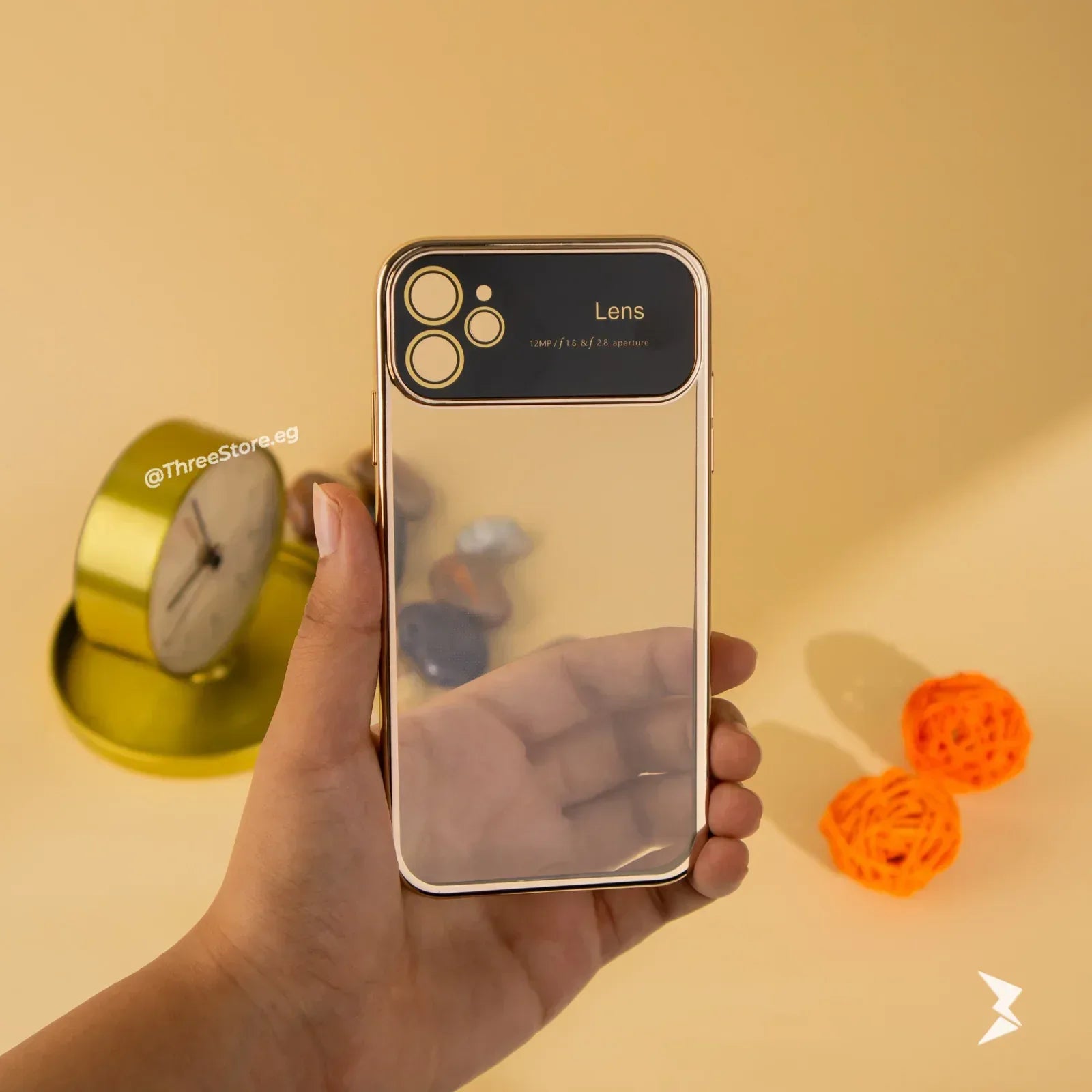 Large Window Transparent Case iPhone 11 - Three